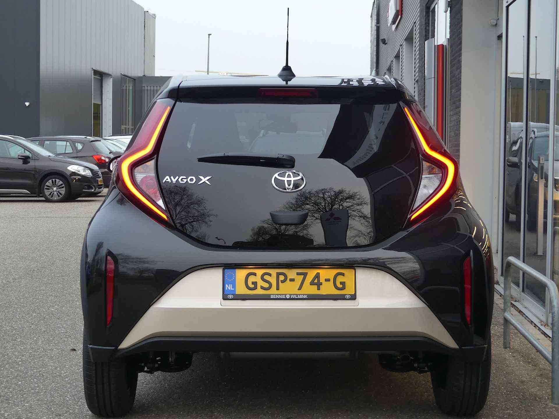 Toyota Aygo X 1.0 VVT-i MT Pulse | Stoelverw. | Camera - 6/27