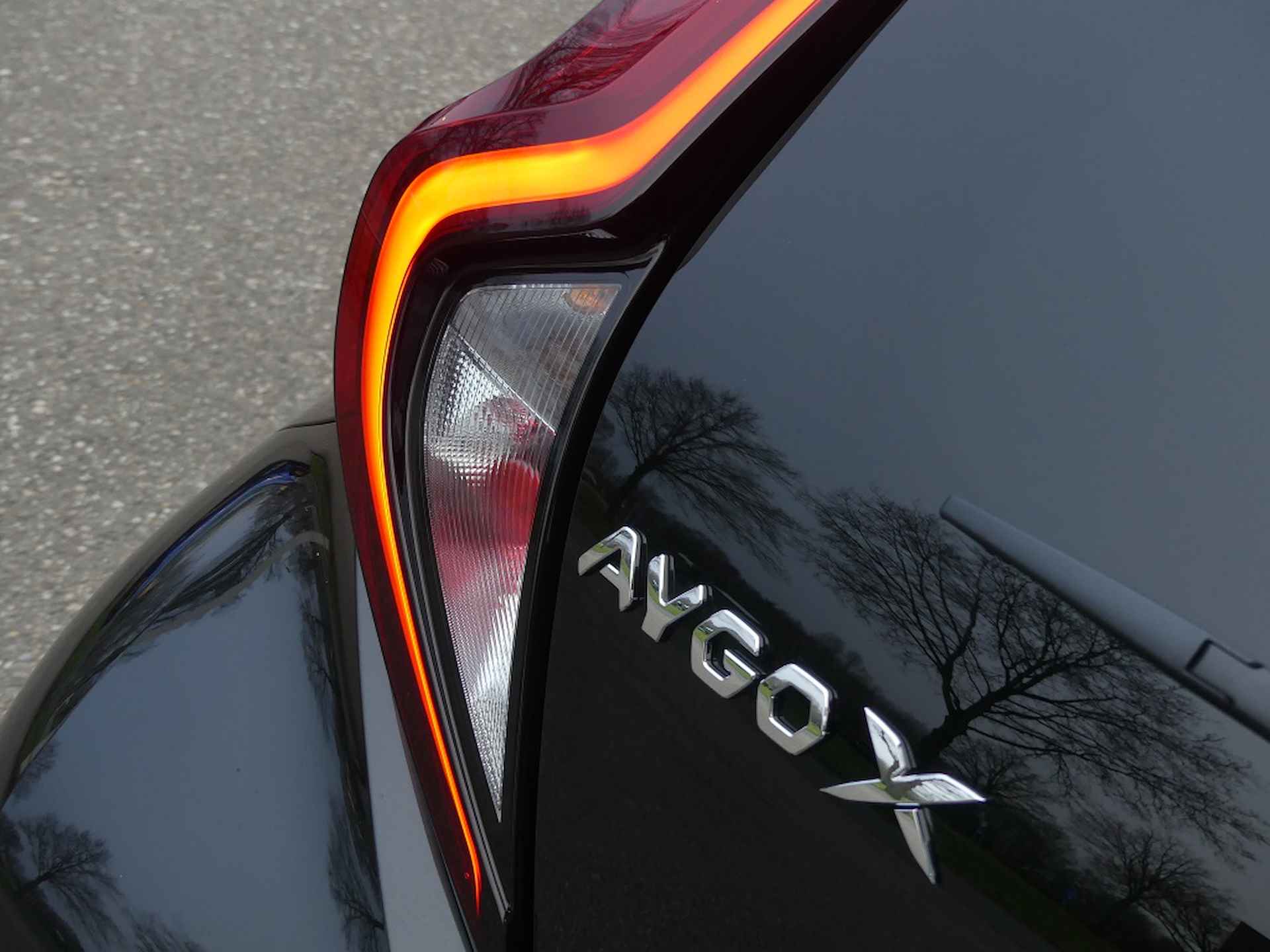 Toyota Aygo X 1.0 VVT-i MT Pulse | Stoelverw. | Camera - 8/27