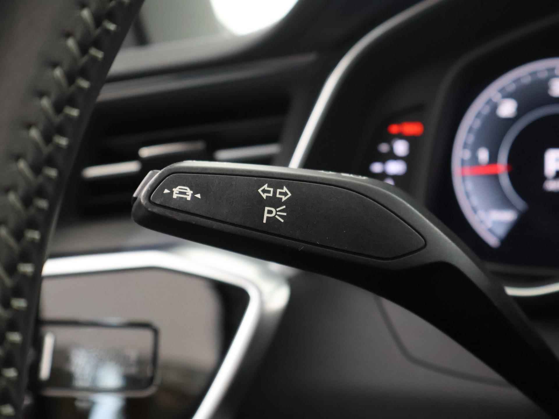 Audi A6 Limousine 50 TDI Quattro S Line | NL Auto | Virtual Cockpit | Trekhaak wegklapbaar | Keyless Go | Adaptieve Cruise Controle | Lane Assist | LED koplampen | Privacy glas - 34/46