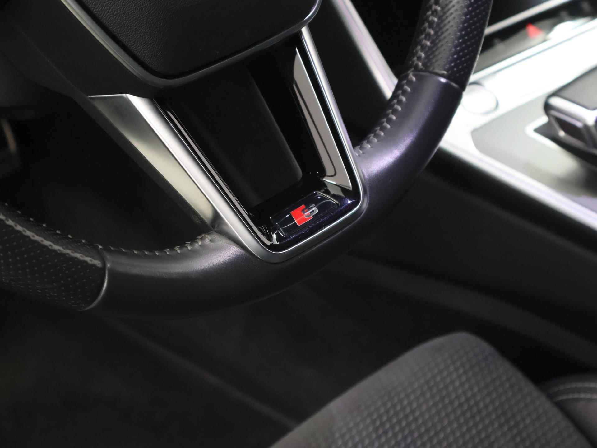 Audi A6 Limousine 50 TDI Quattro S Line | NL Auto | Virtual Cockpit | Trekhaak wegklapbaar | Keyless Go | Adaptieve Cruise Controle | Lane Assist | LED koplampen | Privacy glas - 45/46