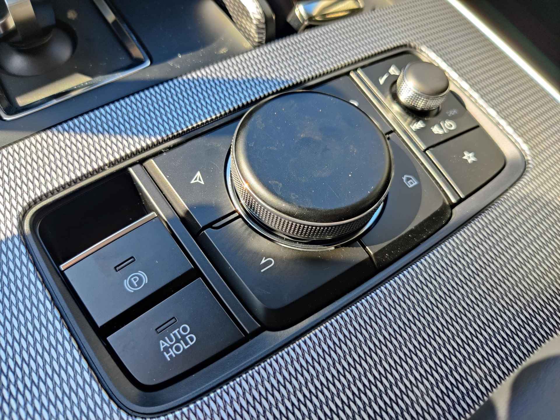 Mazda CX-60 2.5 e-SkyActiv PHEV Homura Automaat | € 2.000,- KORTING! | DIRECT LEVERBAAR | FABRIEKSNIEUW | - 31/35