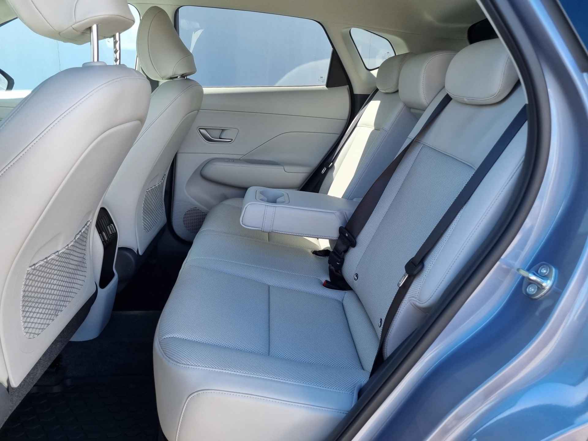 Hyundai Kona 1.6 GDI HEV Premium Automaat / Cruise Control Adaptief / Lederen Bekleding / Navigatie - 47/49