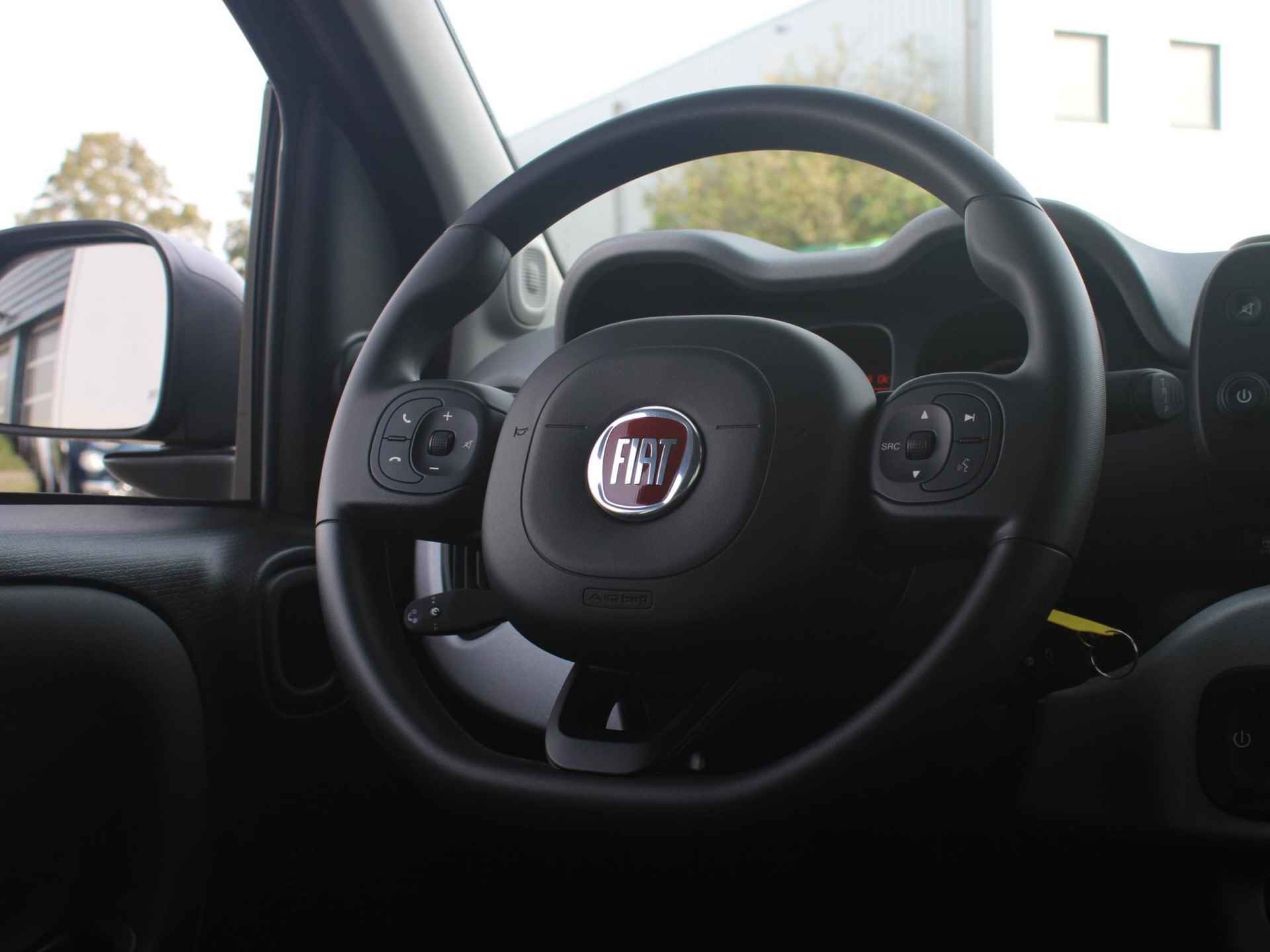 Fiat Panda Hybrid Garmin Cross | Cruise | Stoelverwarming | DAB | CarPlay - 28/35