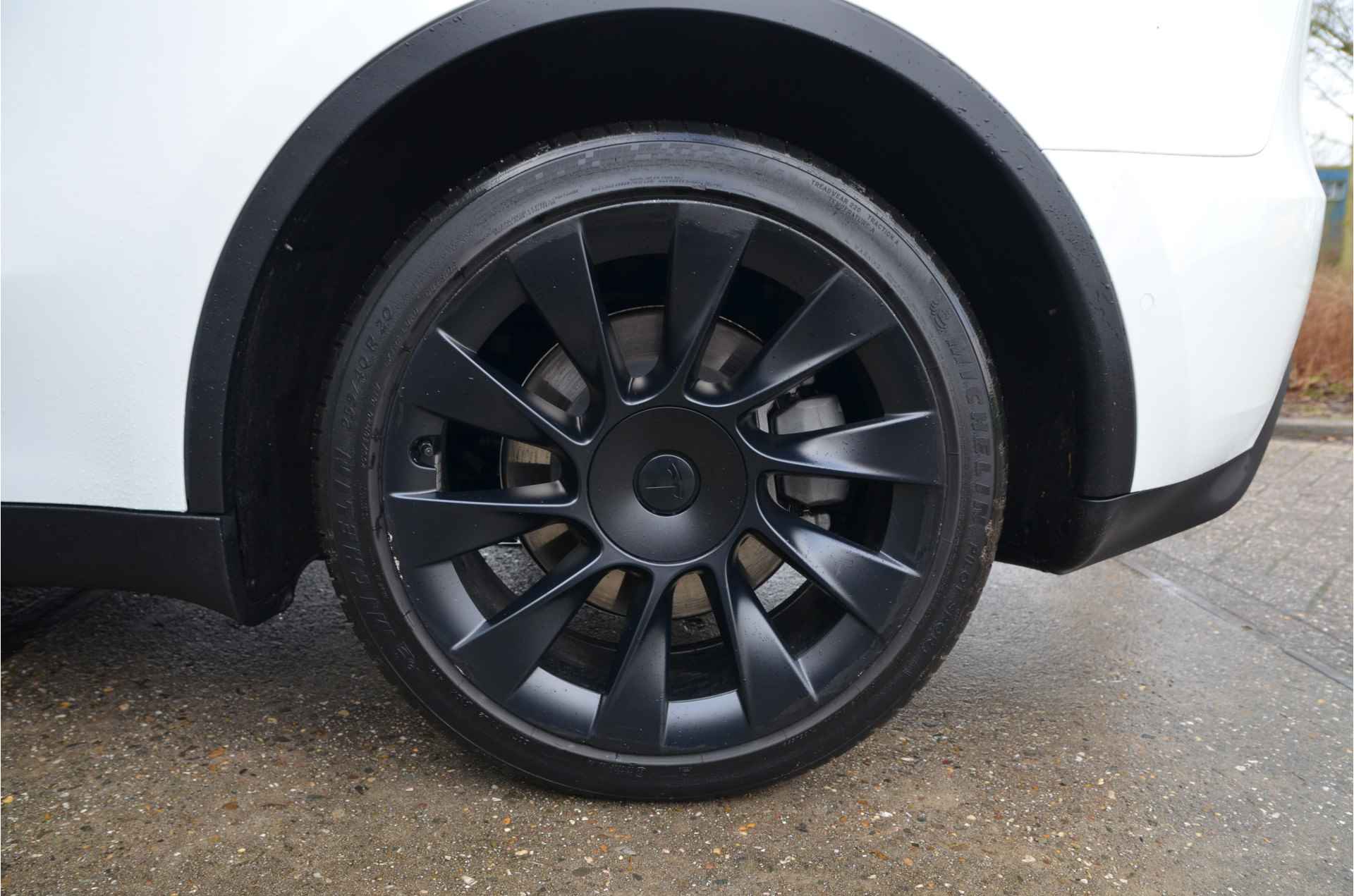 Tesla Model Y Long Range AWD 75 kWh 20", AutoPilot, incl. BTW - 33/34