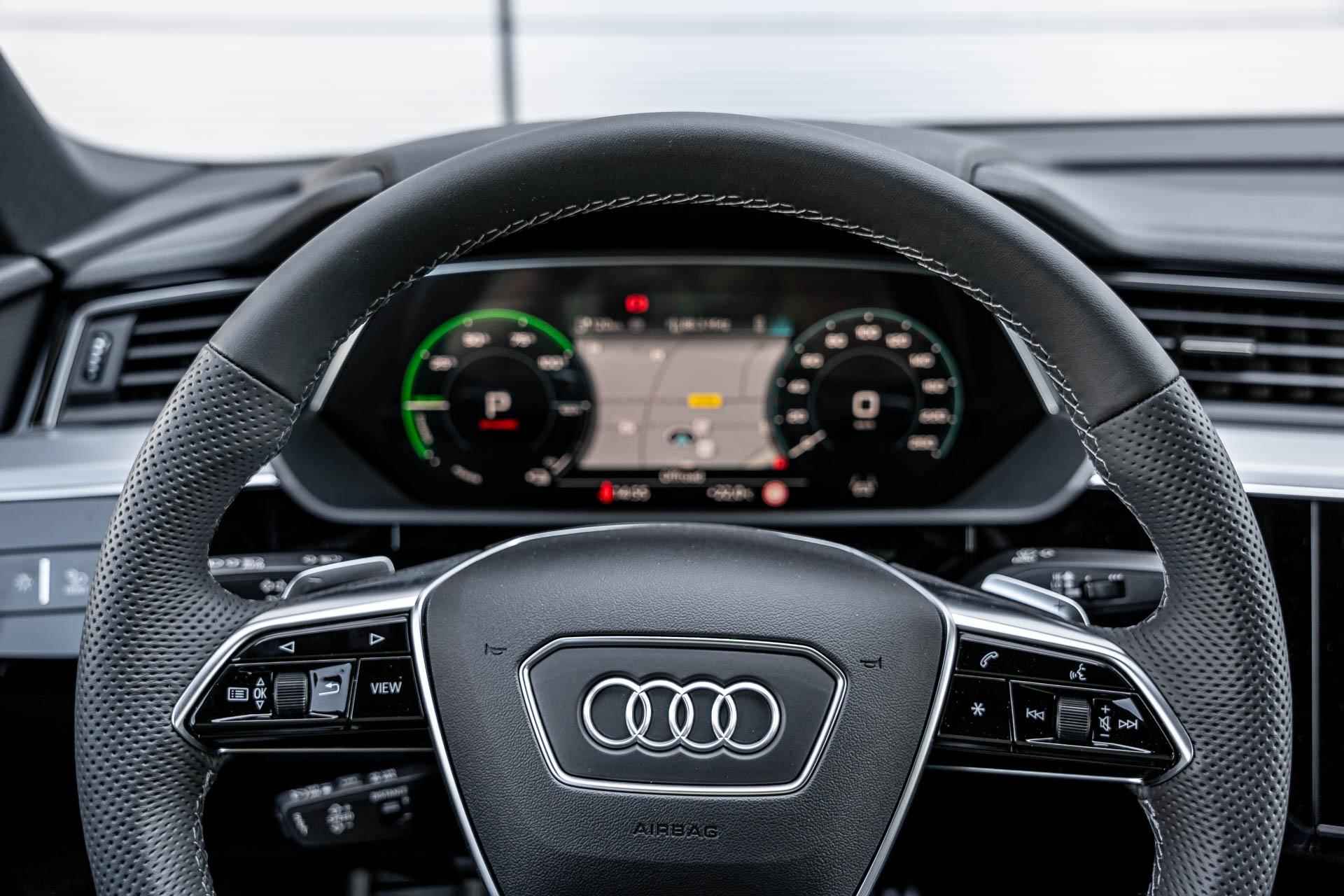 Audi Q8 Sportback e-tron 50 quattro 340pk S Edition 95 kWh | Panoramadak | LMV 21" - 29/60