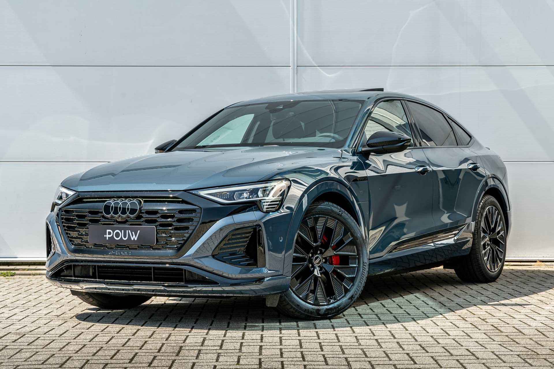 Audi Q8 Sportback e-tron 50 quattro 340pk S Edition 95 kWh | Panoramadak | LMV 21" - 60/60