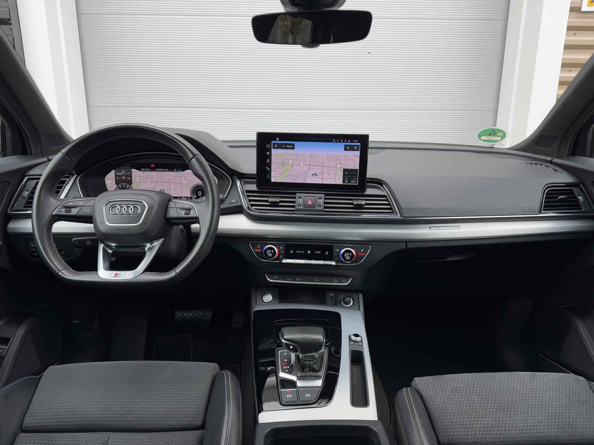 Audi Q5 55 TFSI e S Competition Pano/B&O/Matrix/Keyless - 12/25