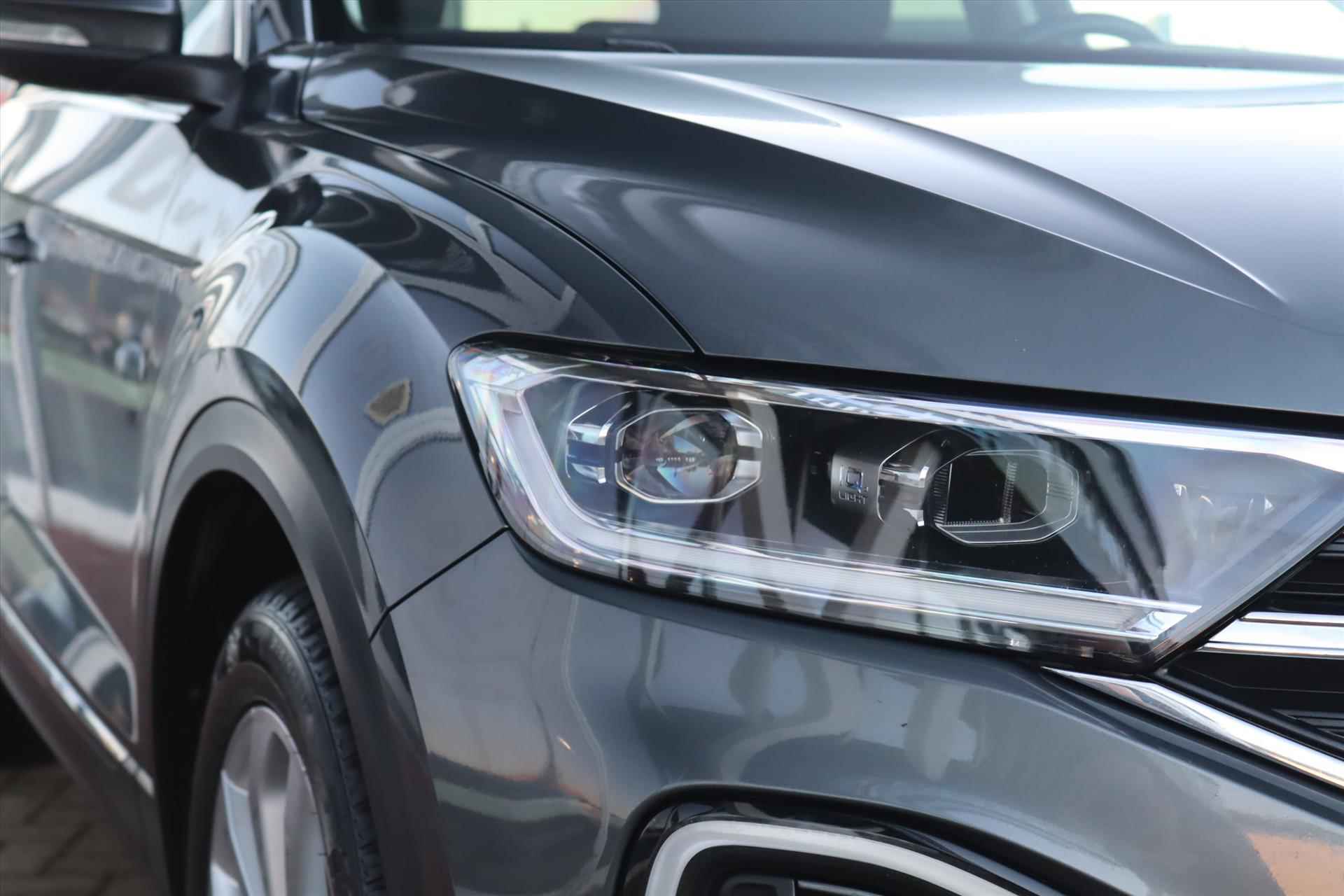 Volkswagen T-Roc 1.5TSI 150PK AUTOMAAT STYLE Navi Carplay | Clima | Adapt.Cruise | Virtual Cockpit | Stoelverw | IQ Light | - 12/48