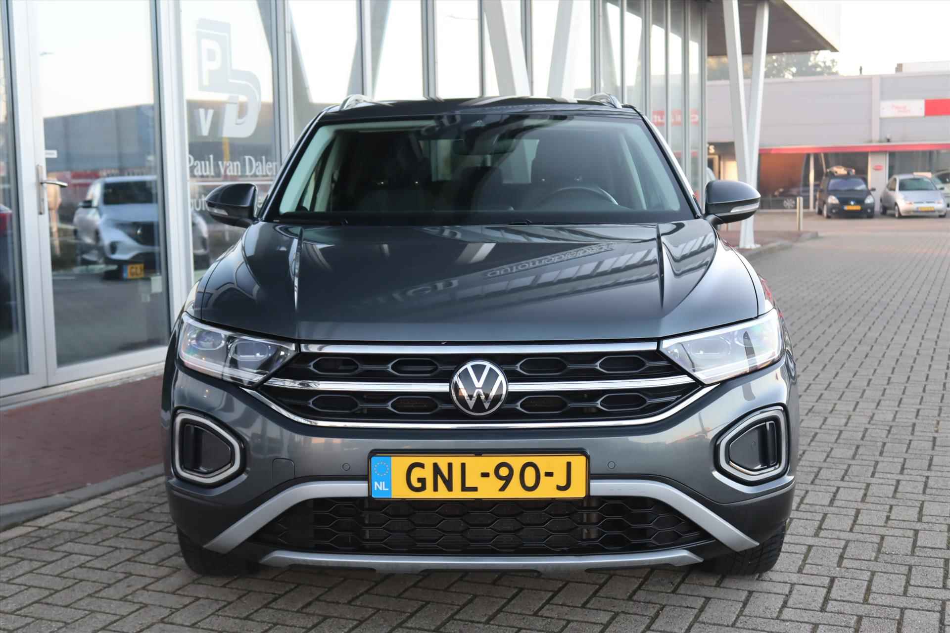 Volkswagen T-Roc 1.5TSI 150PK AUTOMAAT STYLE Navi Carplay | Clima | Adapt.Cruise | Virtual Cockpit | Stoelverw | IQ Light | - 34/48