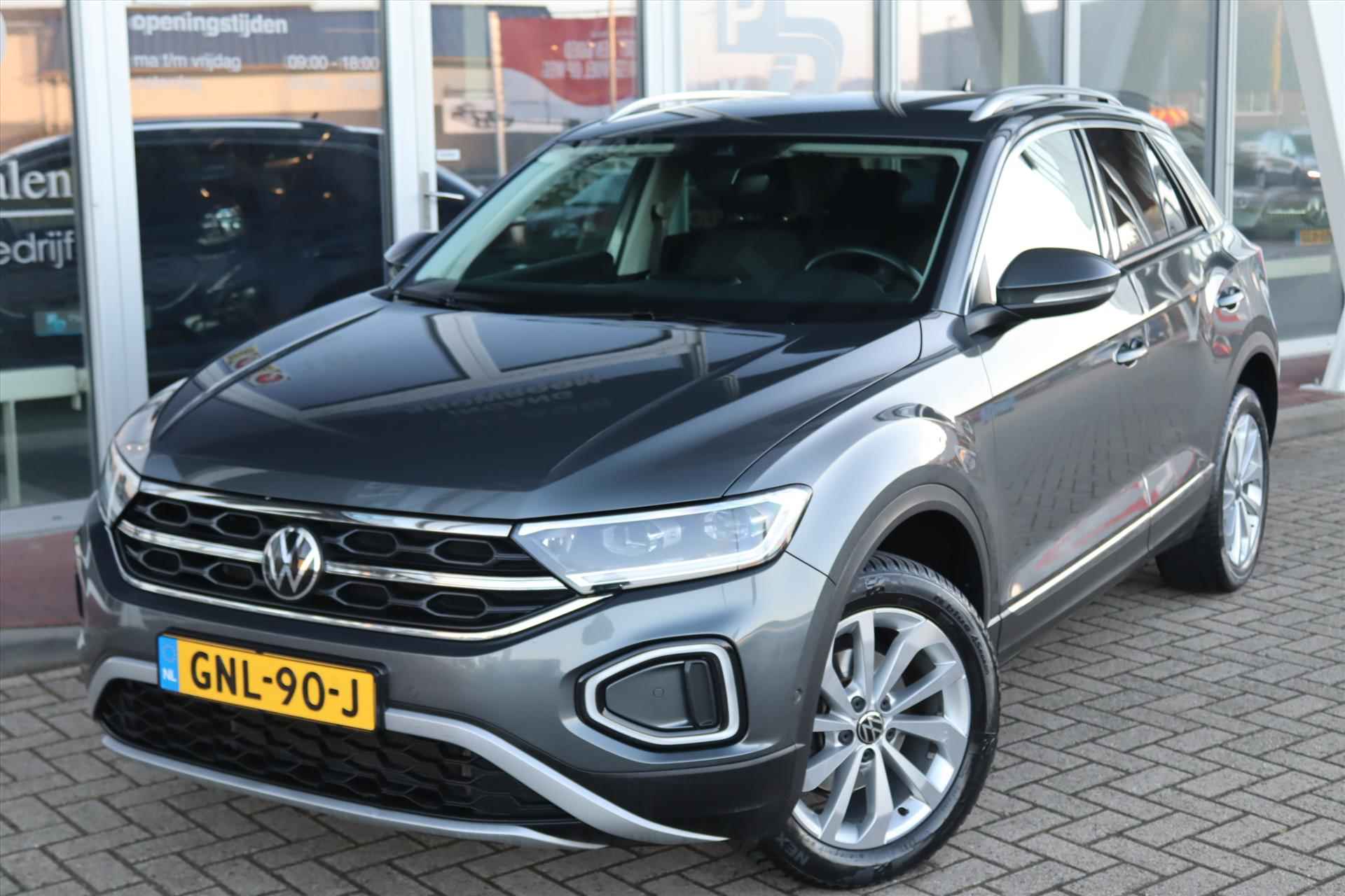 Volkswagen T-Roc 1.5TSI 150PK AUTOMAAT STYLE Navi Carplay | Clima | Adapt.Cruise | Virtual Cockpit | Stoelverw | IQ Light | - 42/48