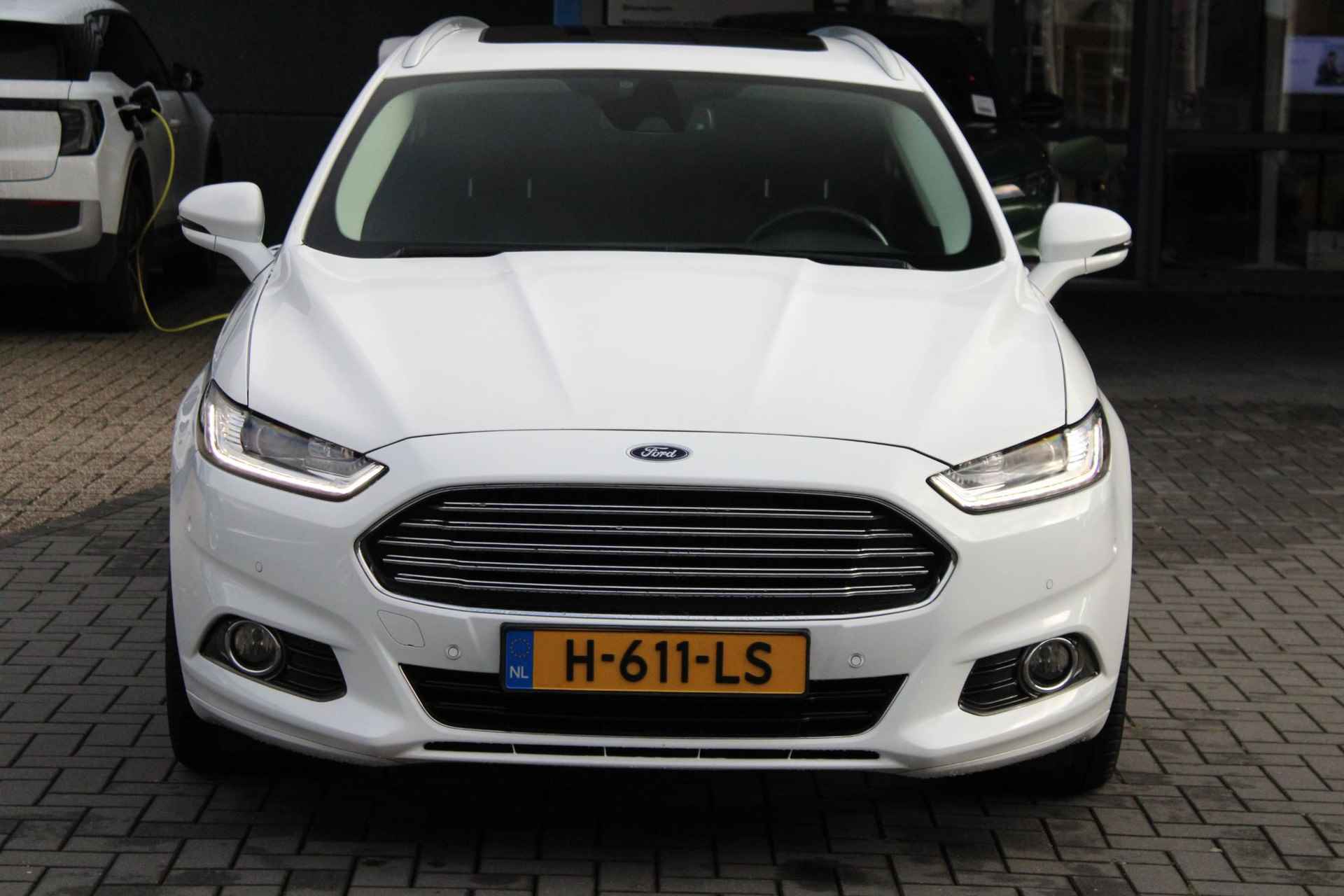 Ford Mondeo Wagon 1.5 Titanium Stoelverwarming | trekhaak | camera - 7/56