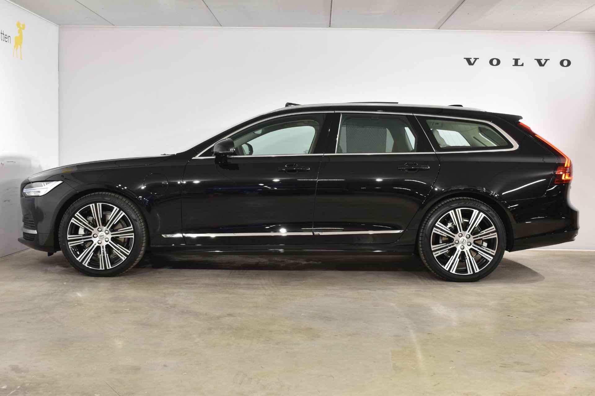 Volvo V90 T6 350PK Recharge AWD Ultimate Bright / Luchtvering / Nappa Leder met Ventilatie / 20'' velgen / 360 camera / Head-up Display - 8/70