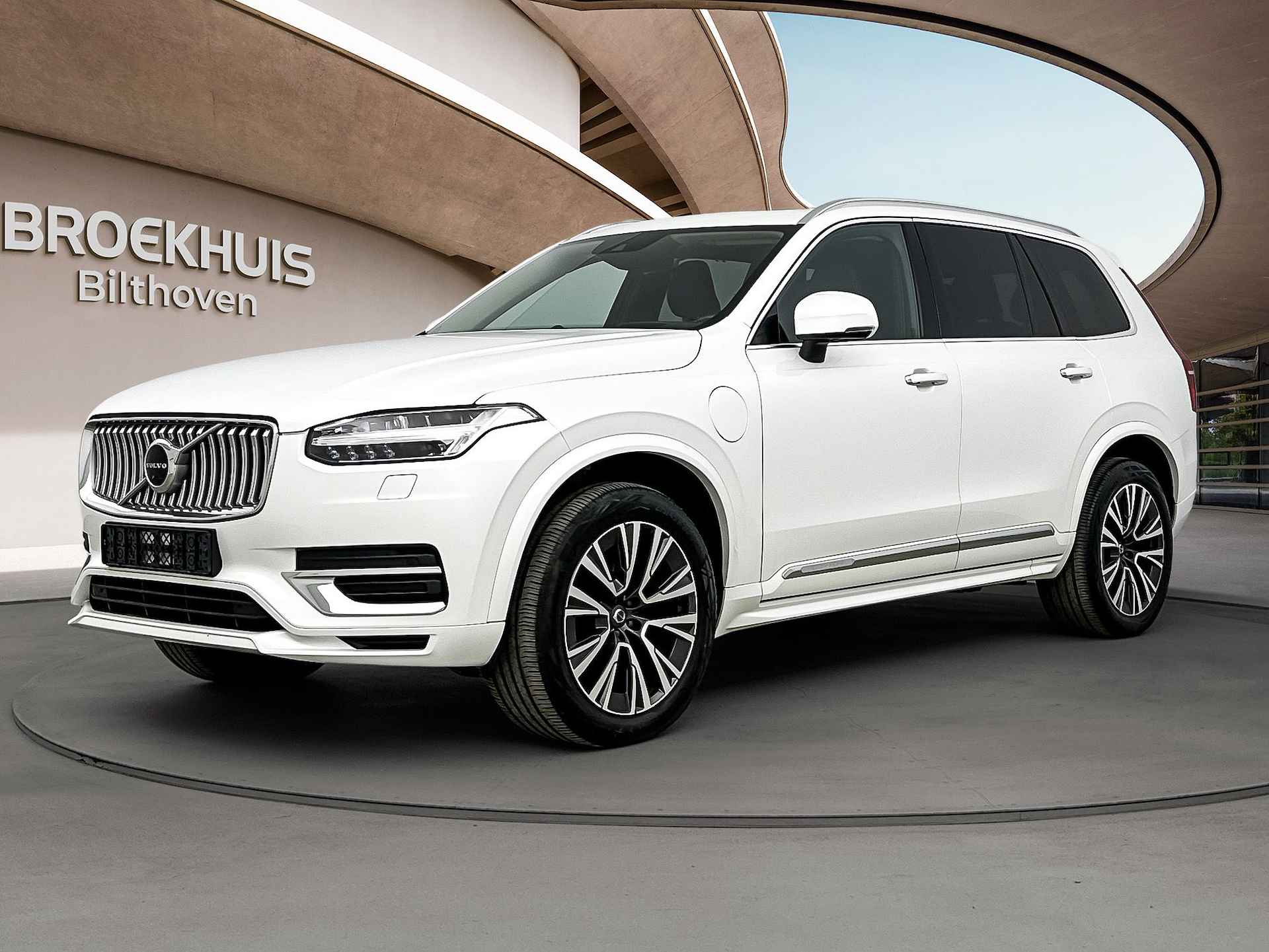 Volvo XC90 T8 Inscription |Stoel ventilatie | Blis | Keyless | Elektrische klep | 360 + PDC | B&W Audio | - 2/32