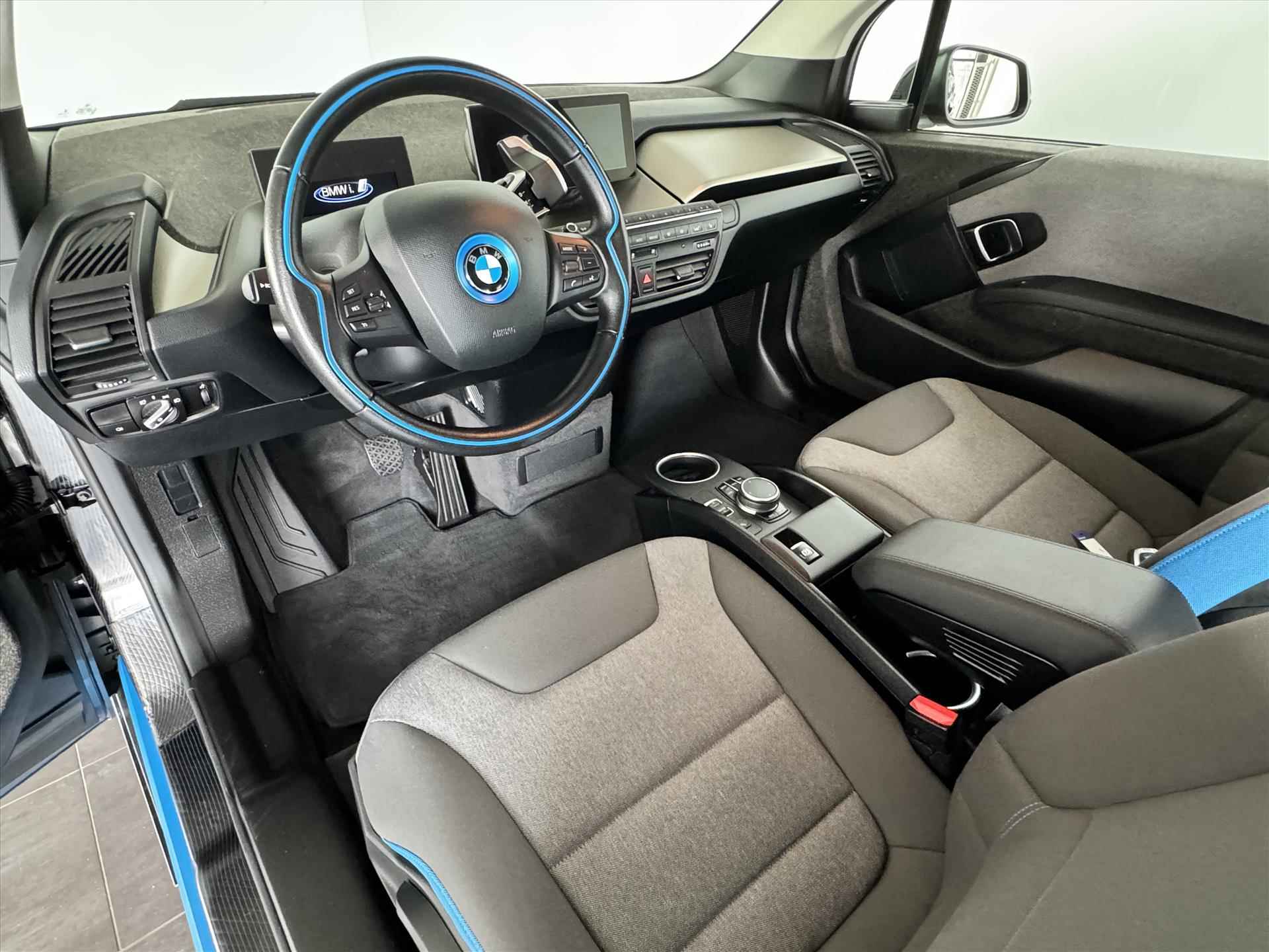 BMW I3 (i01) i3 170pk (120 Ah) Aut i3 Executive Edition - 9/26