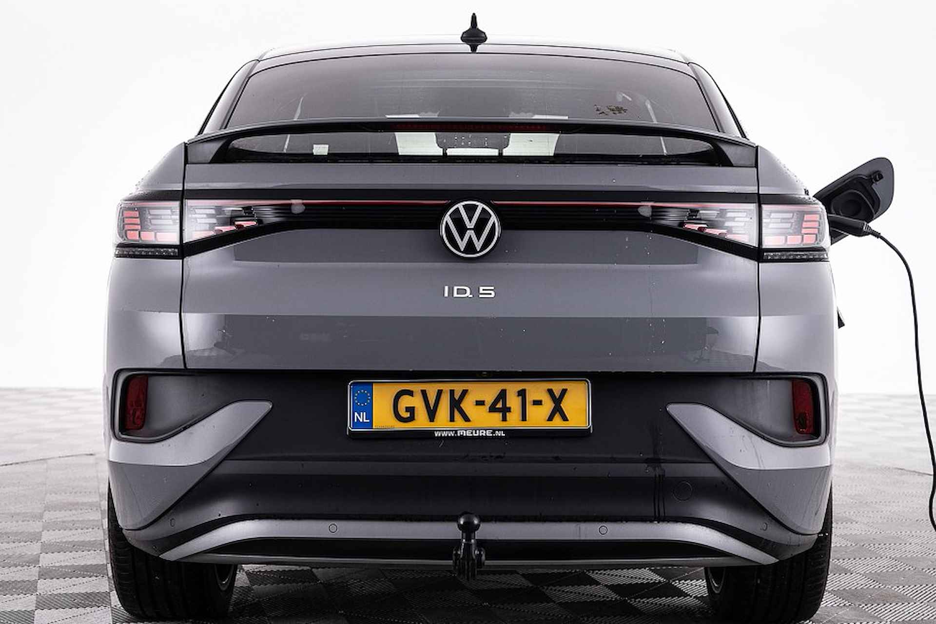 Volkswagen ID.5 Pro Performance 77kWh | PANORAMADAK | Full LED | NAVI . - 23/29