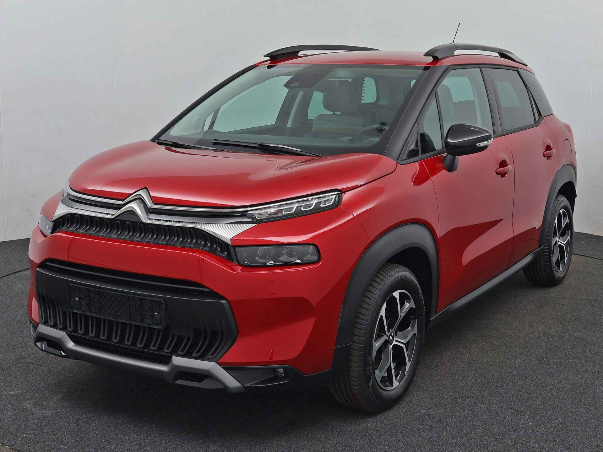 Citroën C3 Aircross PureTech 130pk Automaat Plus | Rijklaar | Private Lease Actie € 499,- | - 3/25