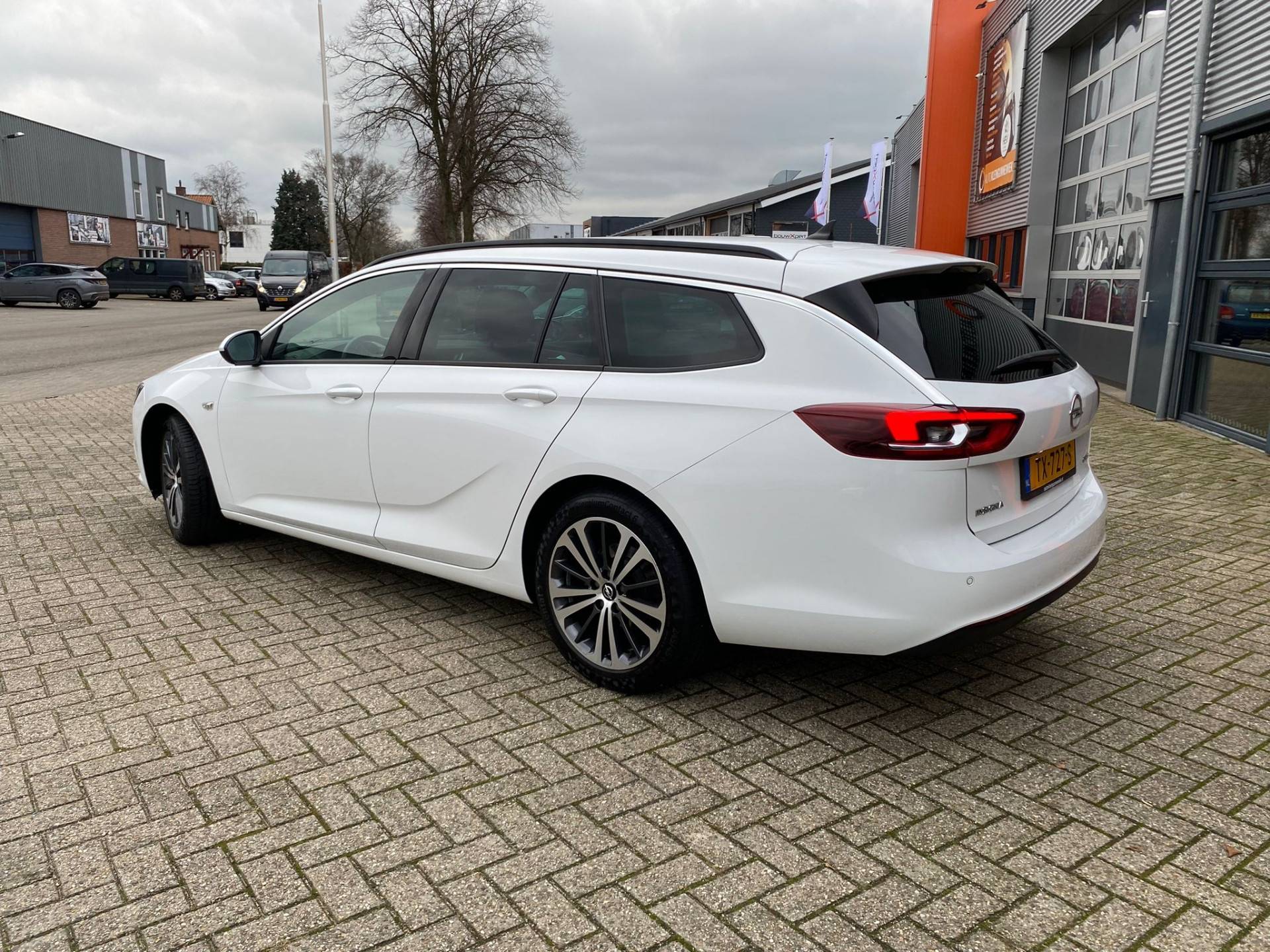 Opel Insignia Sports Tourer 1.5 Turbo Business+ NL-Auto / 1e eigenaar / Apple/Android Carplay / Parkeersensoren v+a - 5/21