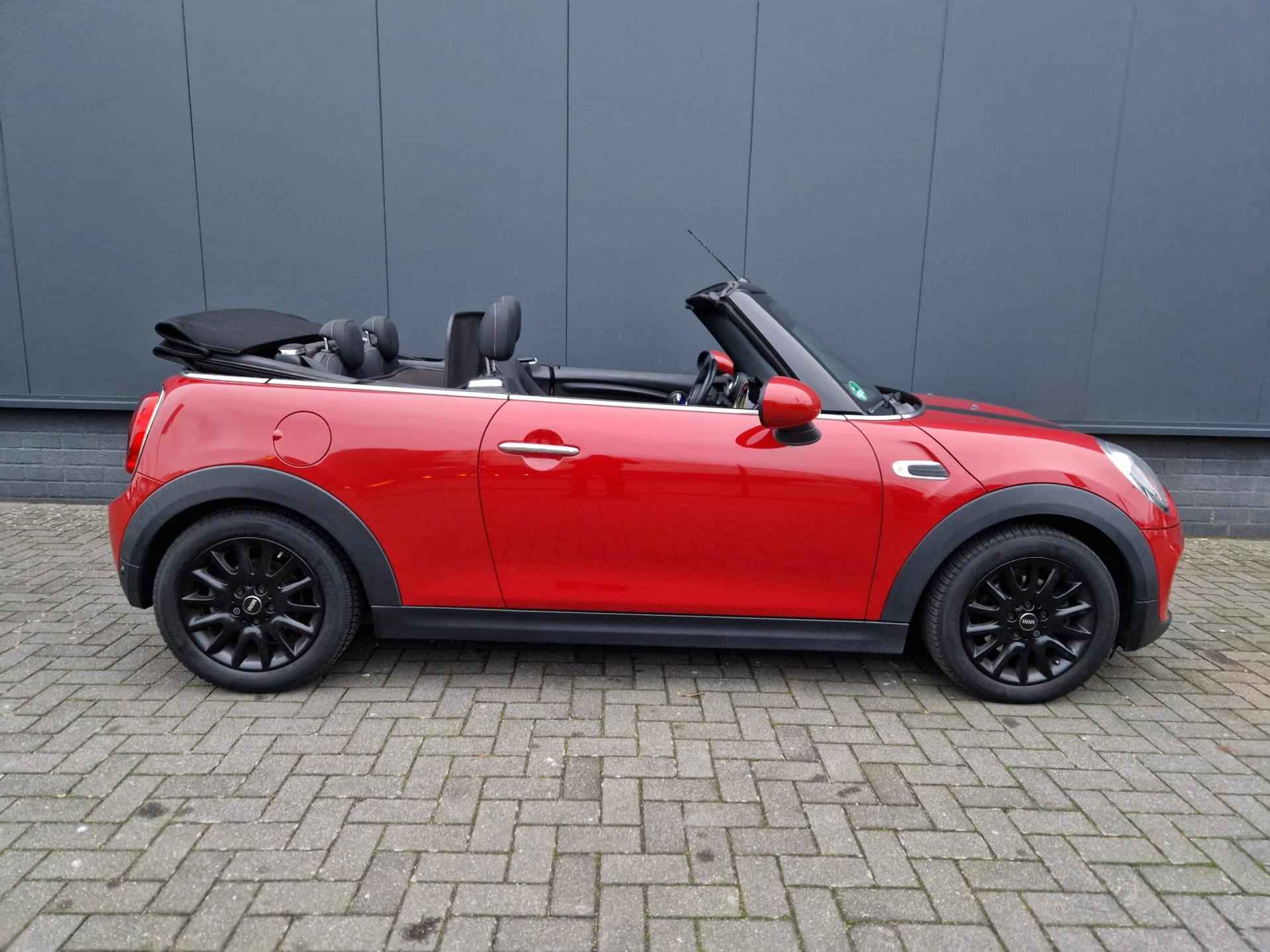 Mini Mini Cabrio 1.5 Cooper Business /Org NL /12 maanden garantie - 21/25