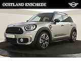 MINI Countryman Cooper SE ALL4 JCW Automaat / Premium Plus Pakket / Panoramadak / Achteruitrijcamera / Comfort Access Active Cruise Control / LED / Stoelverwarming