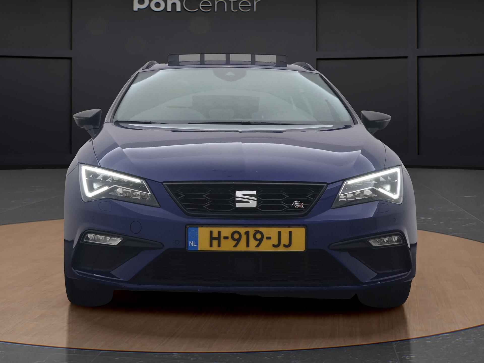 SEAT Leon ST 1.5 TSI FR Ultimate Edition Black | NIEUW BINNEN | Pano dak | Keyless | LED | Stoelverwarming | Camera | Apple Carplay | - 6/12