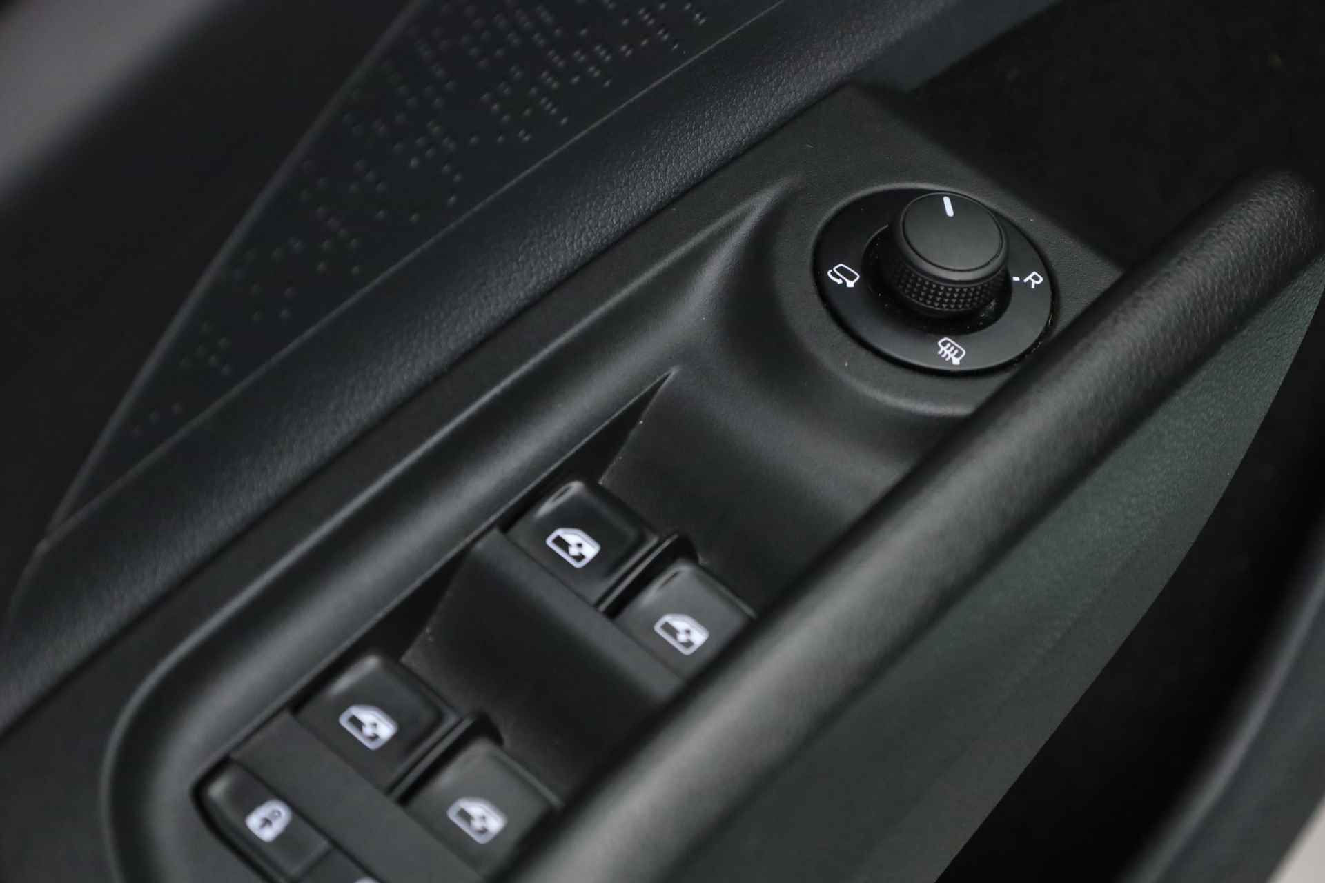 Škoda Enyaq iV 80 | Adapt. Cruise | Navi | Camera | Stoel- Stuurverw. | Keyless | Leder - 8/37