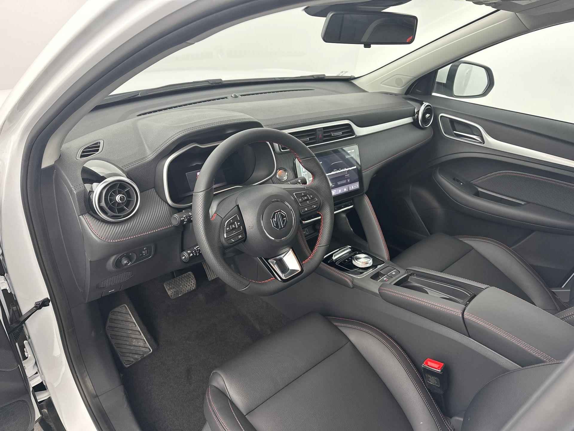 MG ZS EV Long Range Comfort 70 kWh | Special Edition | Powerdeal €3.000 | 440 KM WLTP | Camera | Parkeersensoren | Verwarmde Stoelen - 16/30