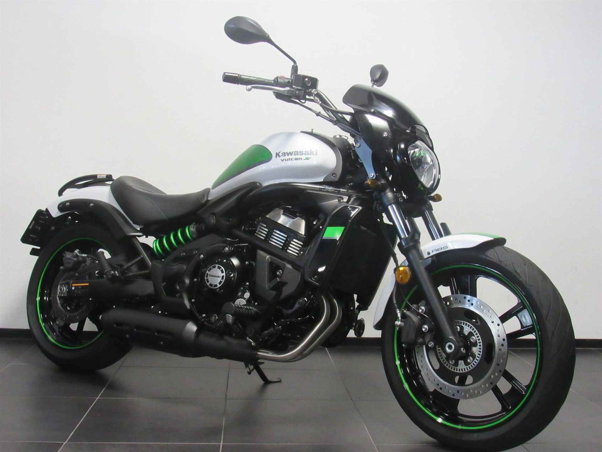 Kawasaki VULCAN S ABS - 2017 - 2/7