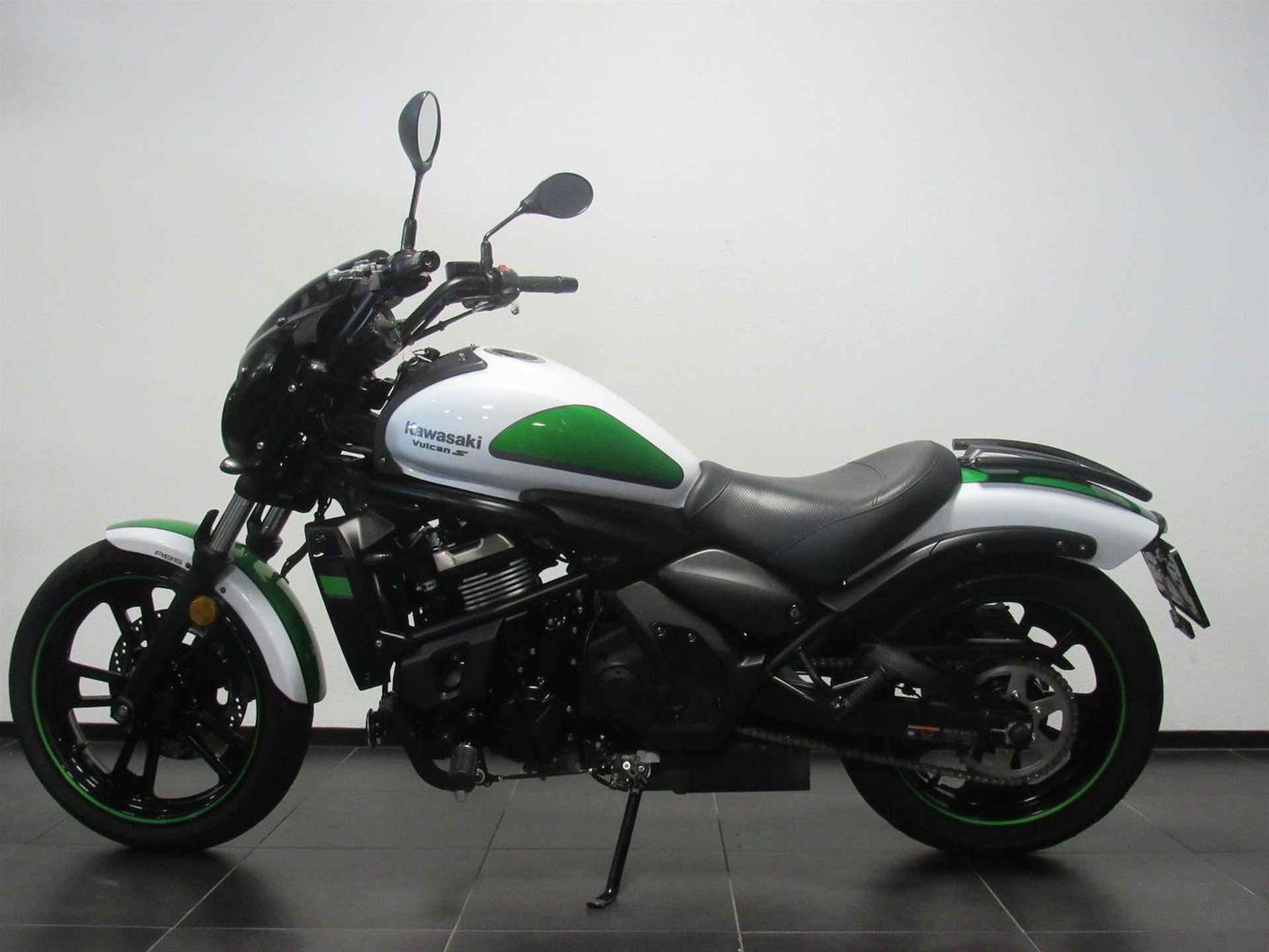 Kawasaki VULCAN S ABS - 2017 - 4/7