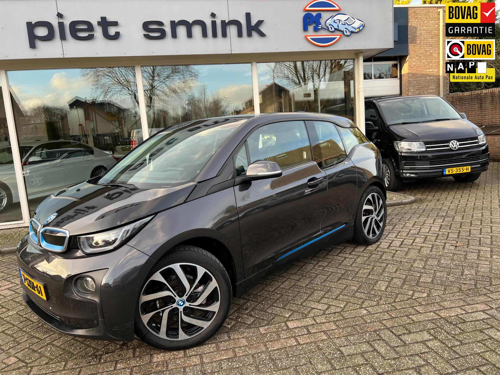 BMW I3 Basis Comfort 22 kWh bij viaBOVAG.nl