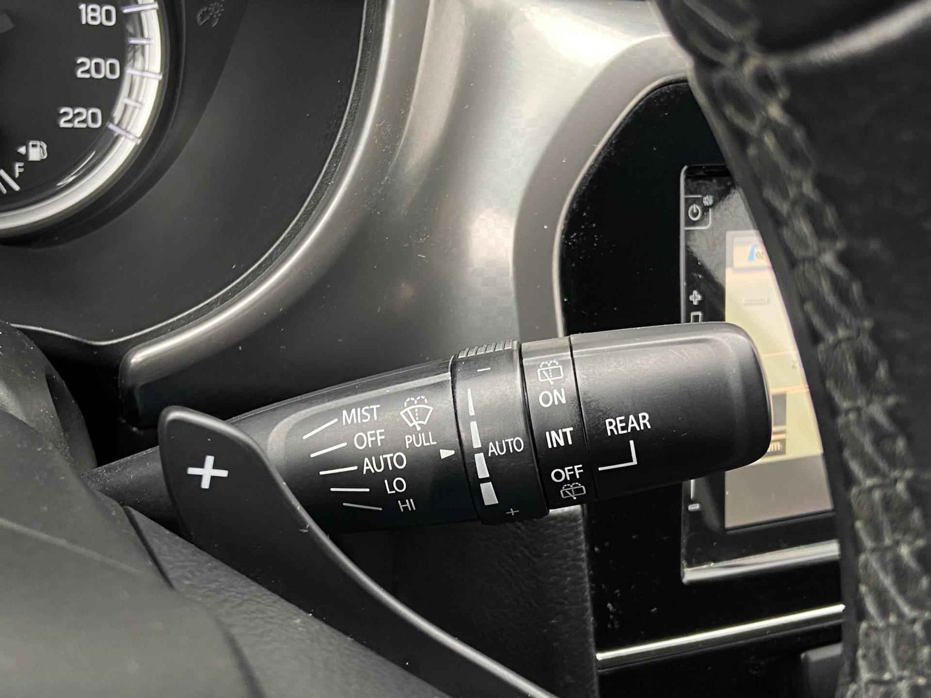 Suzuki Vitara 1.6 (120pk) Exclusive automaat - navigatie - camera - adapt. cruise - 36/45