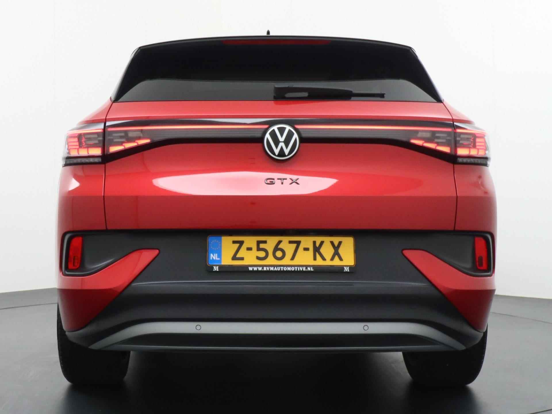 Volkswagen ID.4 GTX 4Motion 300pk! 77 kWh |PANO| RONDOMZICHT CAMERA| HEAD-UP| ELEK. STOELEN | MEGA VOLLE AUTO!| - 7/47