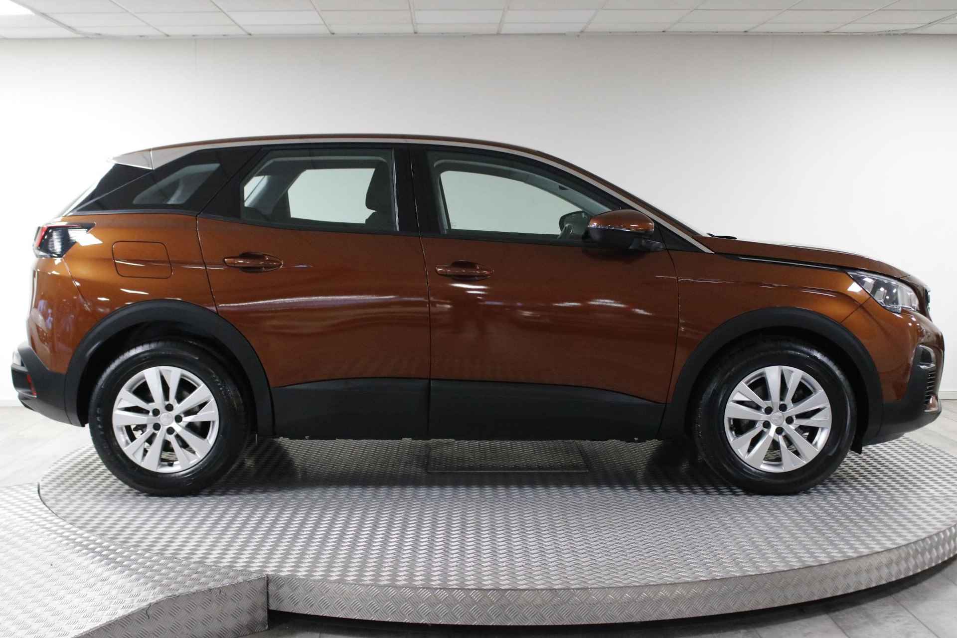 Peugeot 3008 1.2 PureTech Blue Lease Executive - 7/34