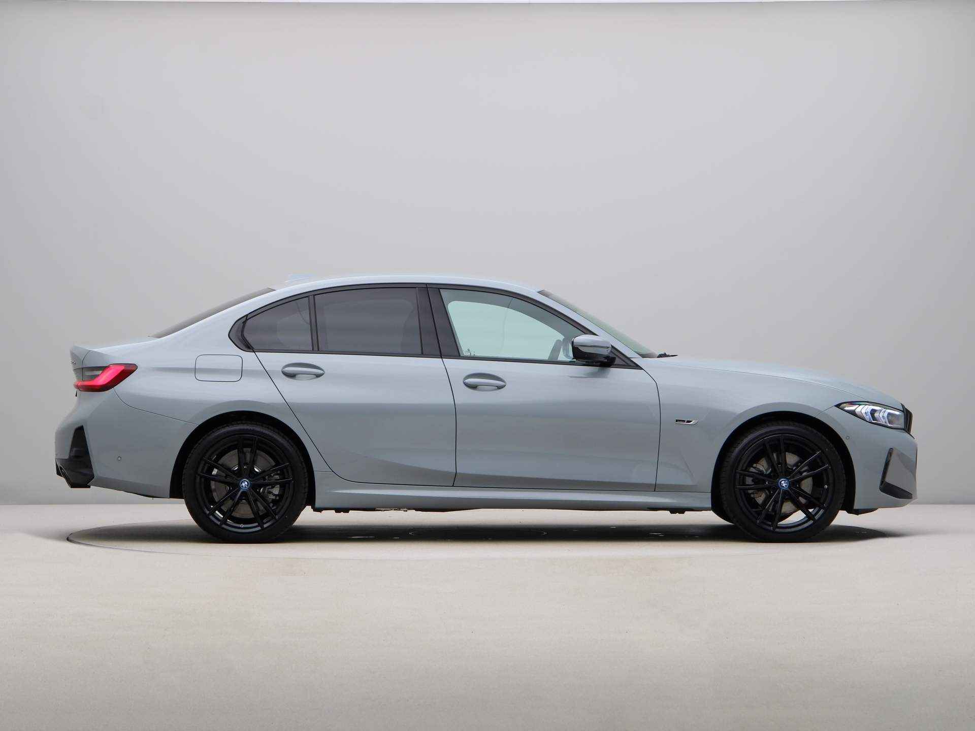 BMW 3 Serie 320e M-Sport - 7/22