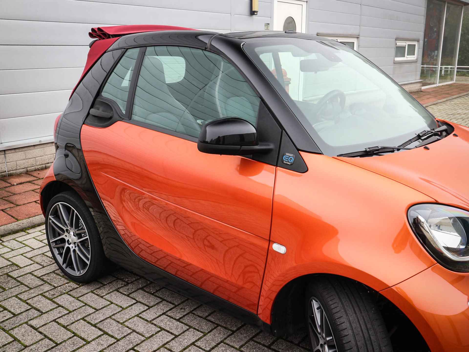 Smart Fortwo cabrio EQ BRABUS Style 18 kWh | Clima | Cruise | Navi | Leer | Stuur+Stoelverwarming| - 17/39