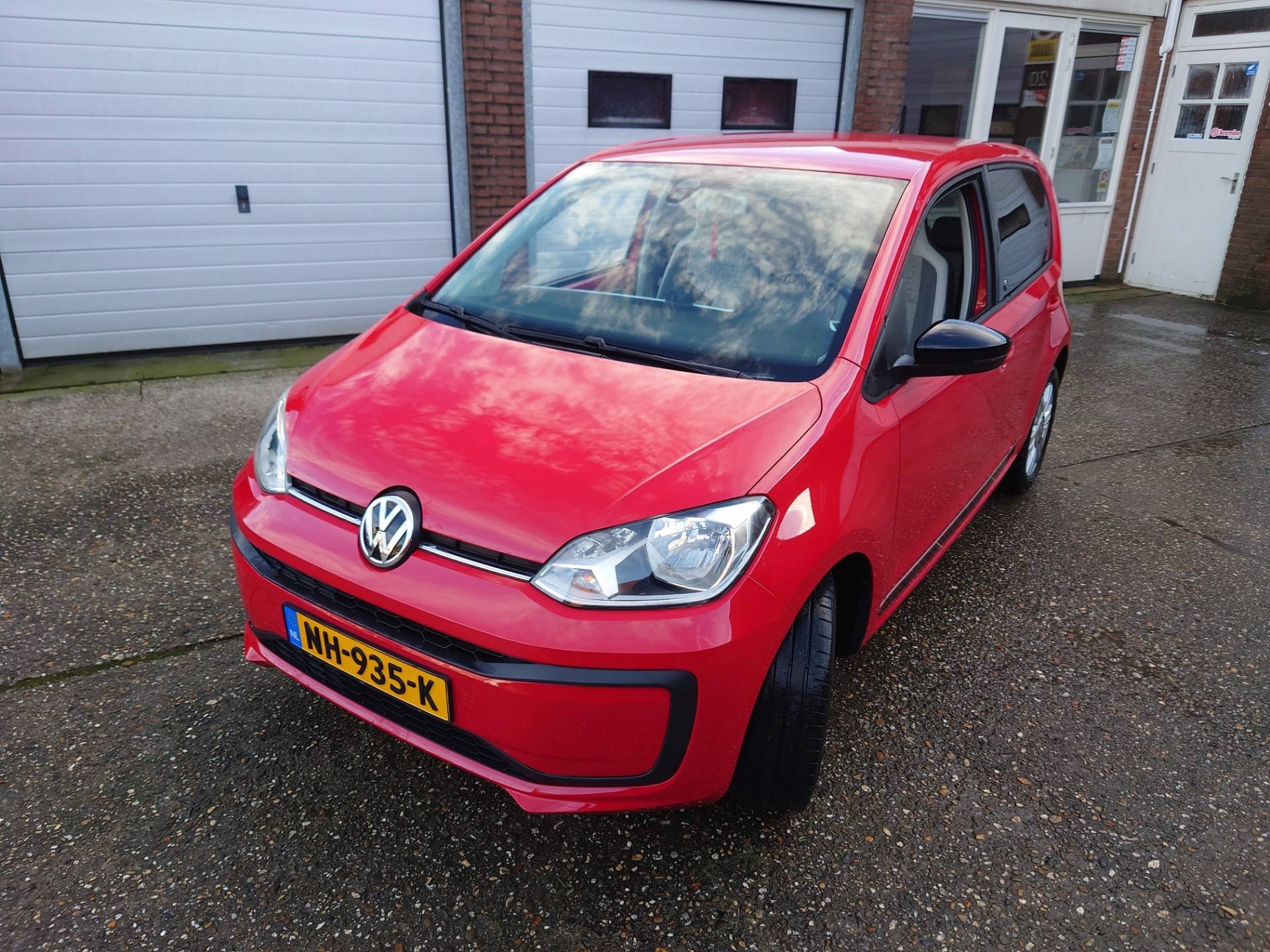 Volkswagen Up! 1.0 BMT up! beats, Dealer onderhouden, Airco - 3/22