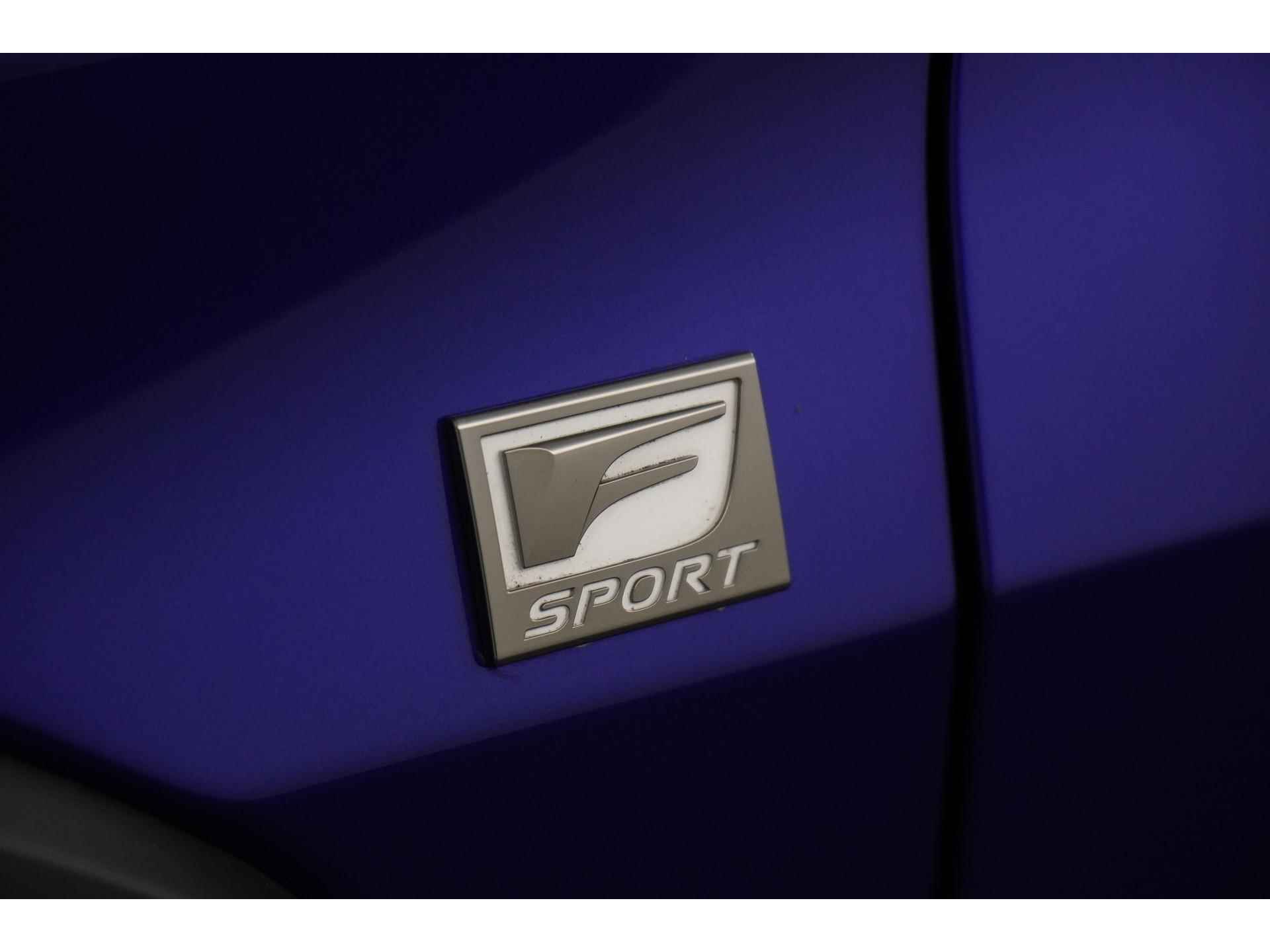 Lexus UX 250h AWD F Sport | Schuifdak | Zondag Open! - 26/46