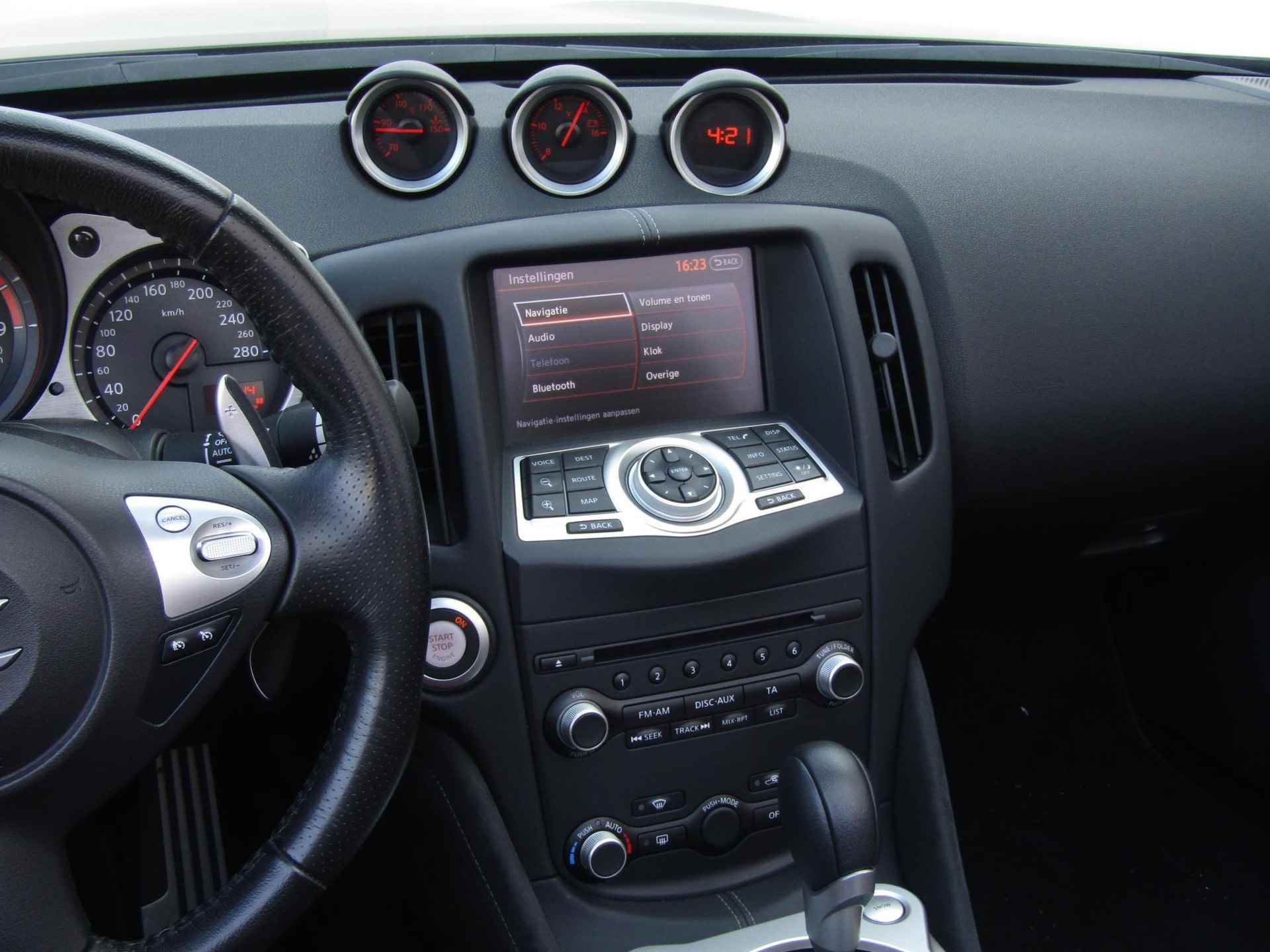 Nissan 370Z Roadster 3.7 V6 Pack | Automaat | BOSE | Navigatie | Leder | Schakelflippers - 45/52