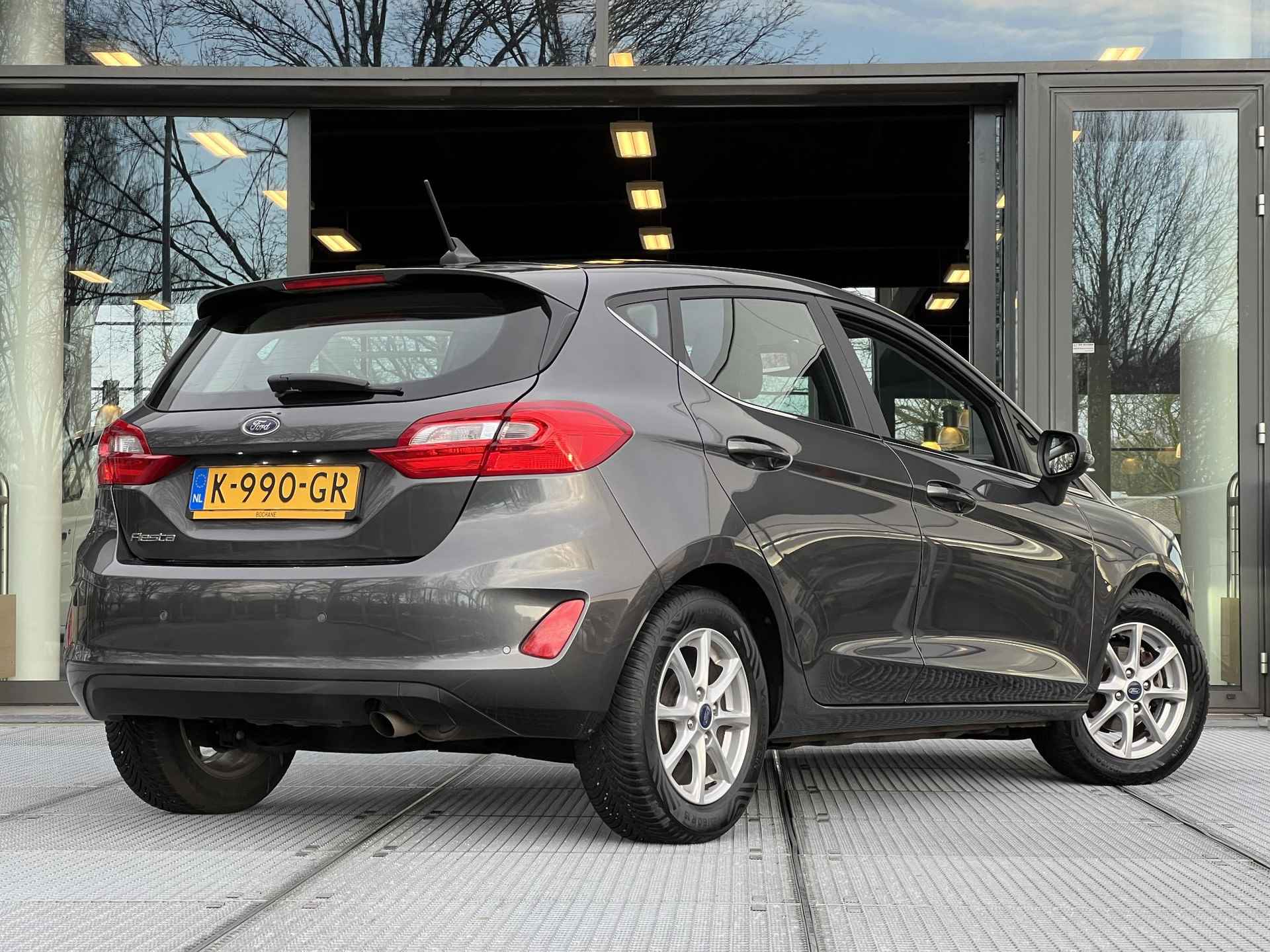 Ford Fiesta 1.0 EcoBoost Titanium | Apple Carplay | Cruise Control | Parkeersensor Achter - 3/30