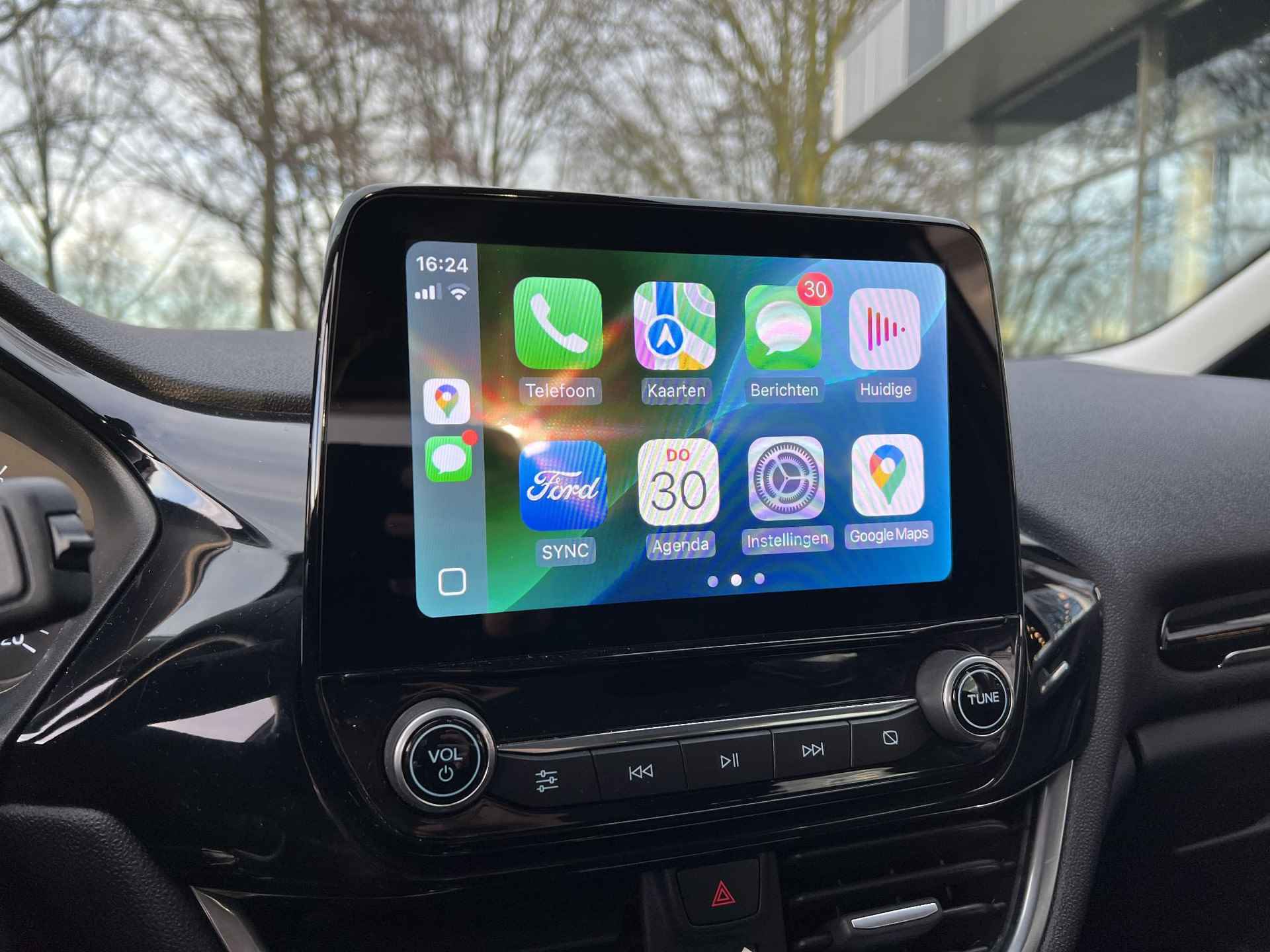 Ford Fiesta 1.0 EcoBoost Titanium | Apple Carplay | Cruise Control | Parkeersensor Achter - 27/30