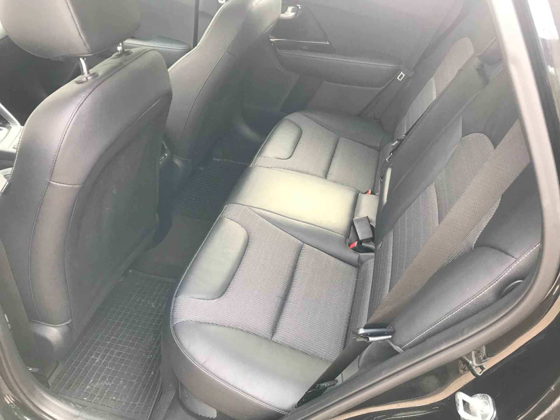 KIA Niro 1.6 GDI PHEV **plug in hybride** - 21/26