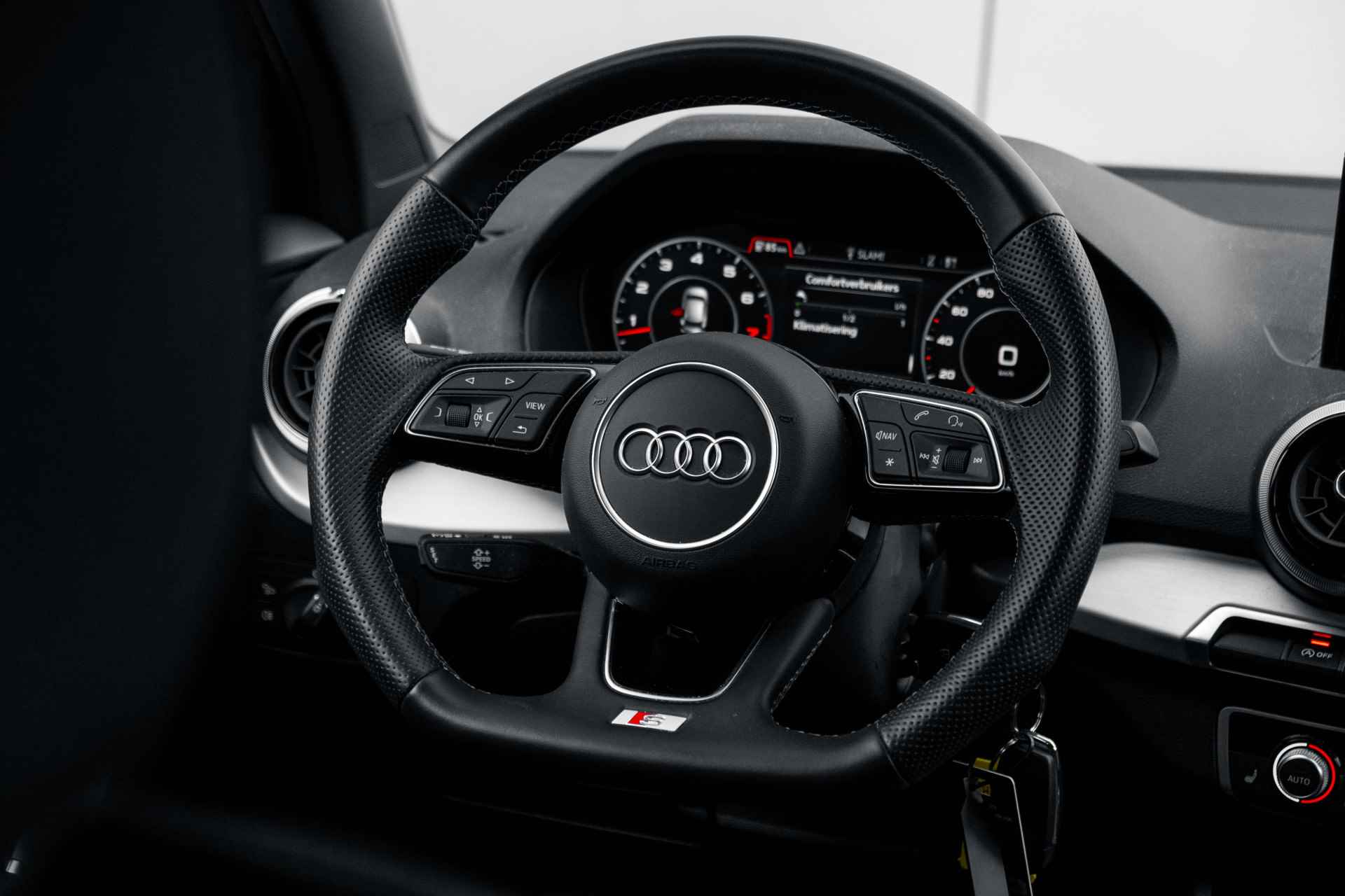 Audi Q2 35 TFSI S Edition S-tronic | Matrix-LED | Achteruitrijcamera | Parkeerhulp plus | Sportstoelen | Stoelverwarming | Cruise contro | Matrix-LED | Achteruitrijcamera | Parkeerhulp plus | Sportstoelen | Stoelverwarming | Cruise control | Audi Virtual Cockpit | Multifunctioneel Sportstuur Leder | - 10/54