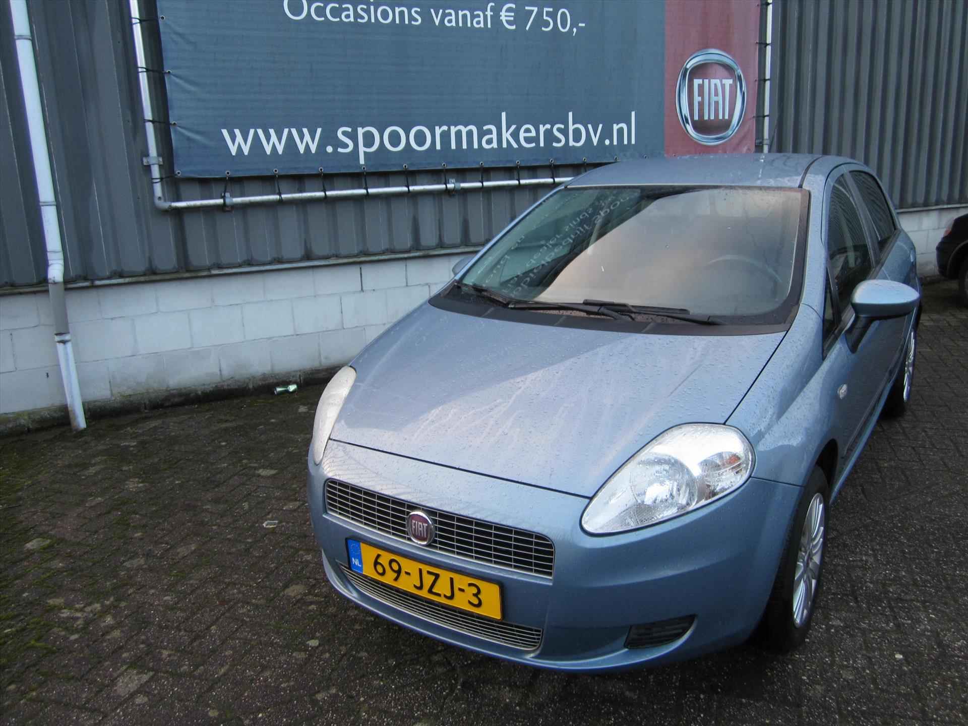 FIAT Punto 1.4 5DR GRANDE Edizione Cool - 2/7