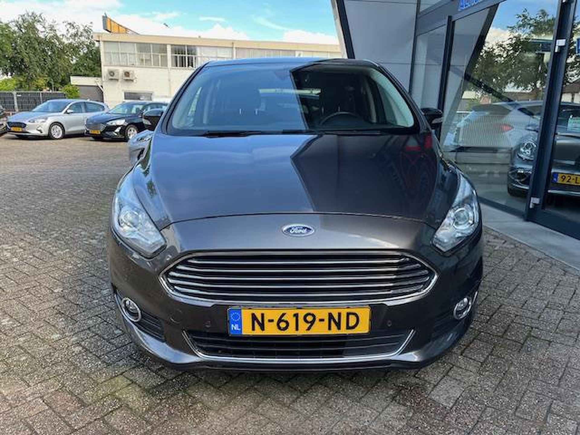 Ford S-Max 1.5 Vignale 7p. - 4/30