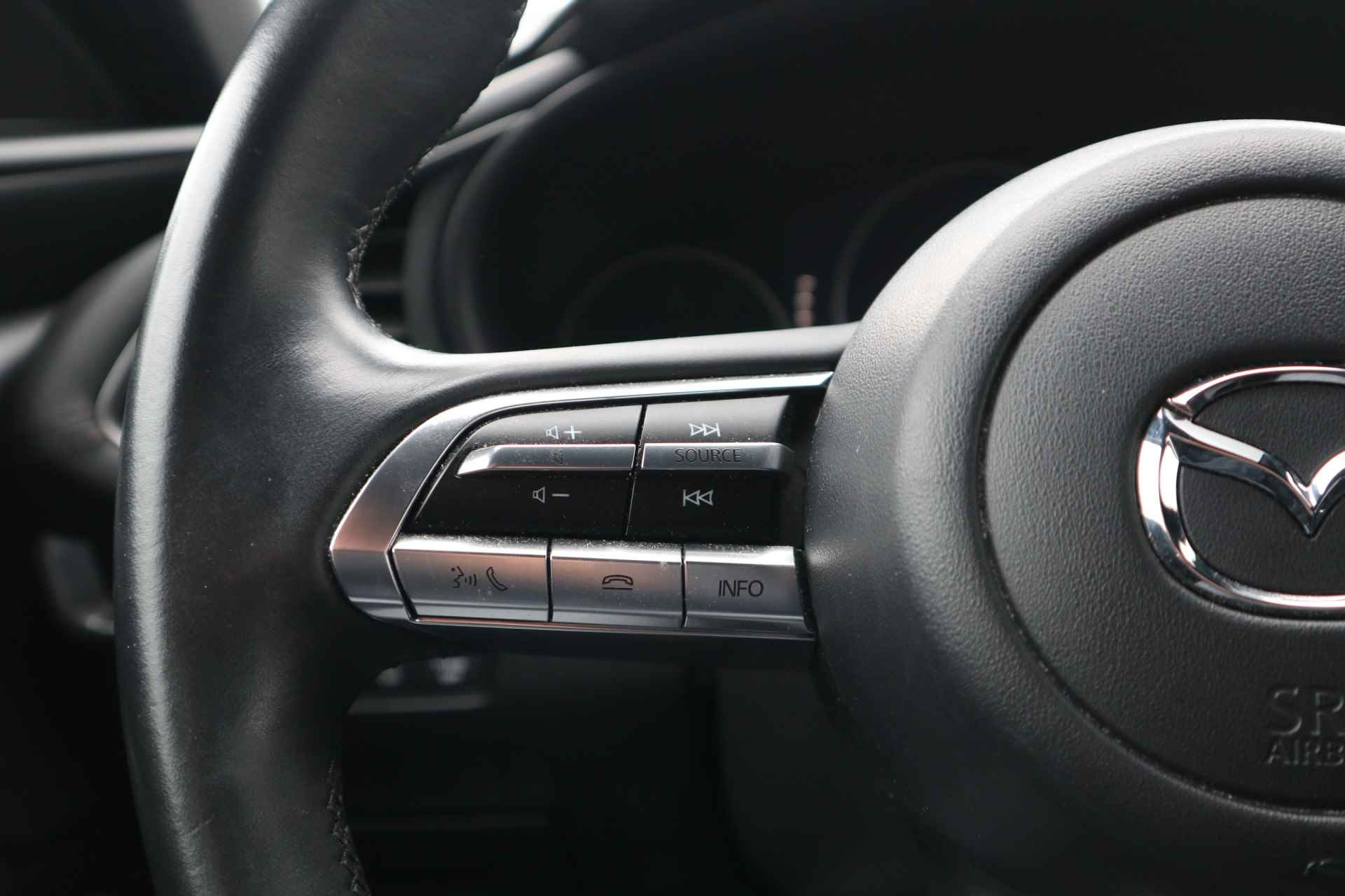 Mazda 3 2.0 e-SkyActiv-G M Hybrid 122 NL AUTO | CARPLAY | CRUISE | HEAD-UP - 20/31
