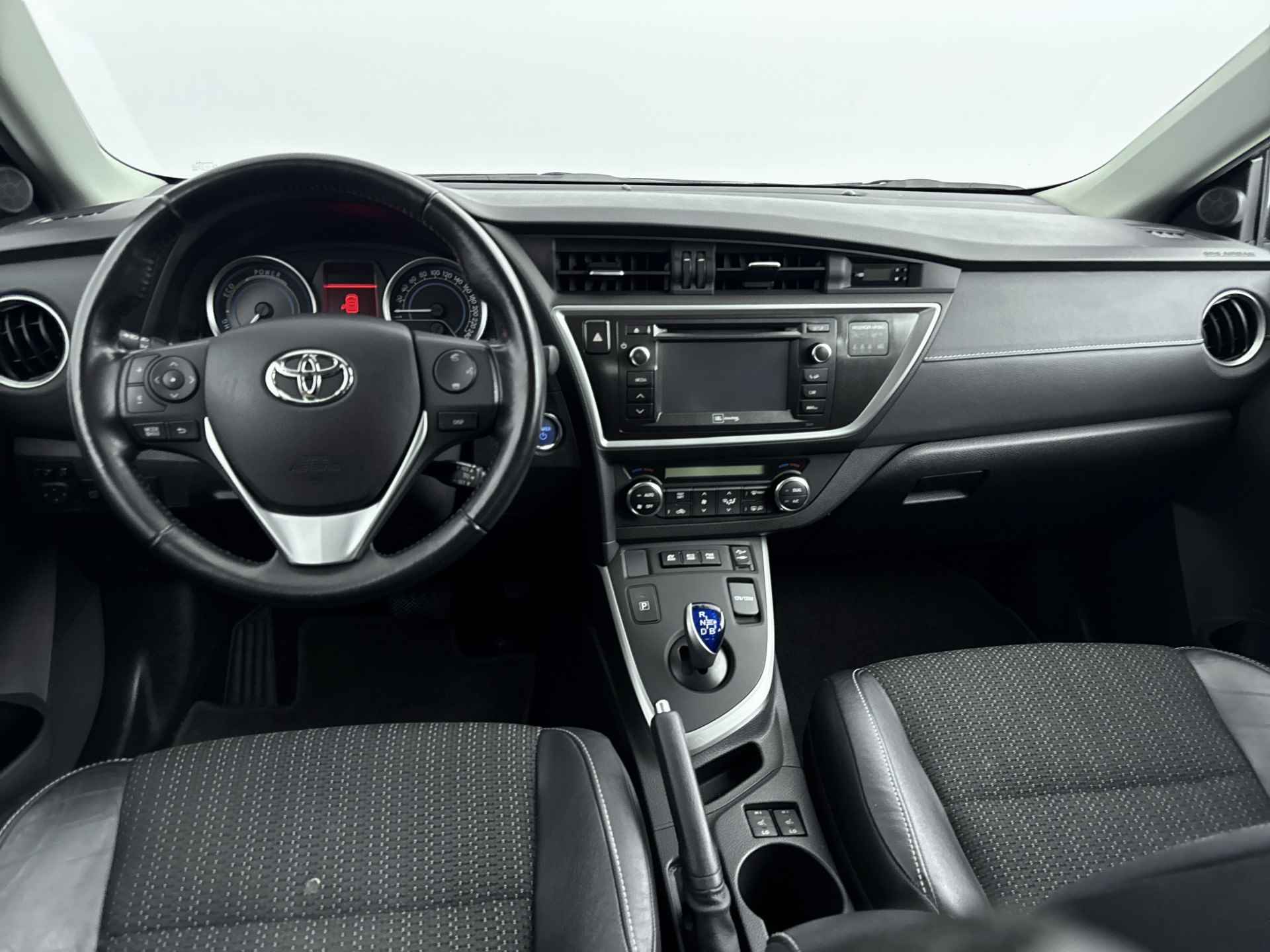 Toyota Auris 1.8 Hybrid Lease Pro - 6/39