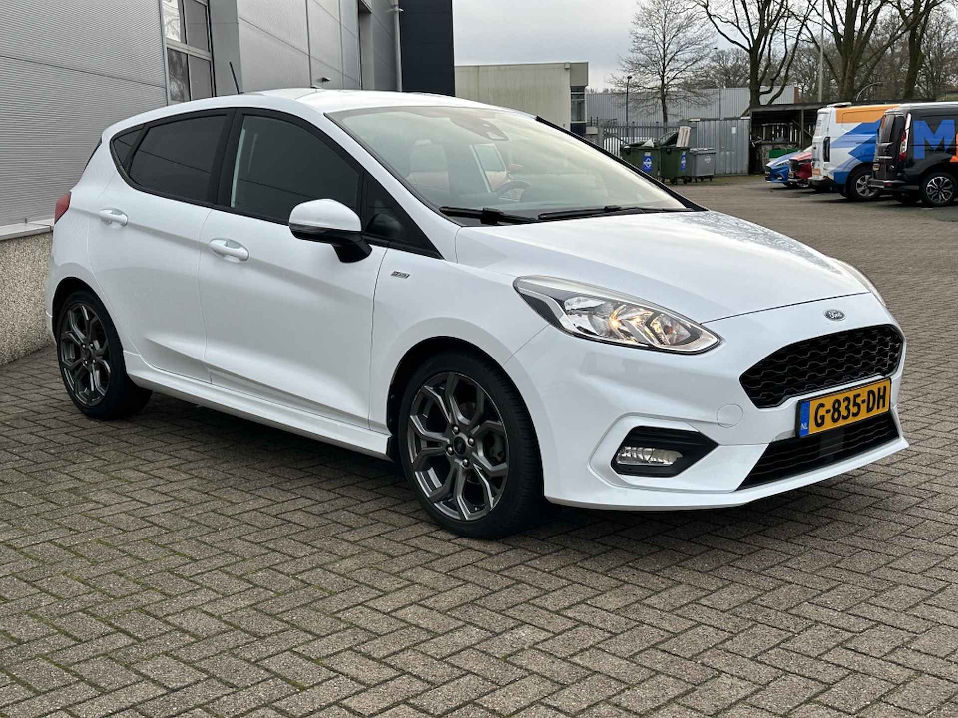 Ford Fiesta 1.0 EcoB. ST-Line NAVI! COMFORTPACK! DRIVERPACK! - 2/21