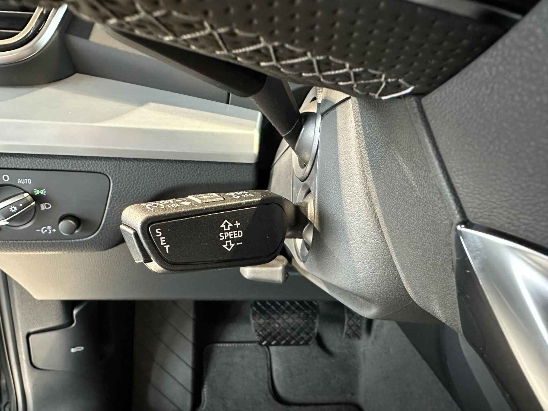 Audi Q5 Sportback 50 TFSI e S edition | Uit voorraad leverbaar | Optiek zwart pakket | Half Leder | Cruise control | Navigatie | Camera | Stoelverwarming | - 15/26