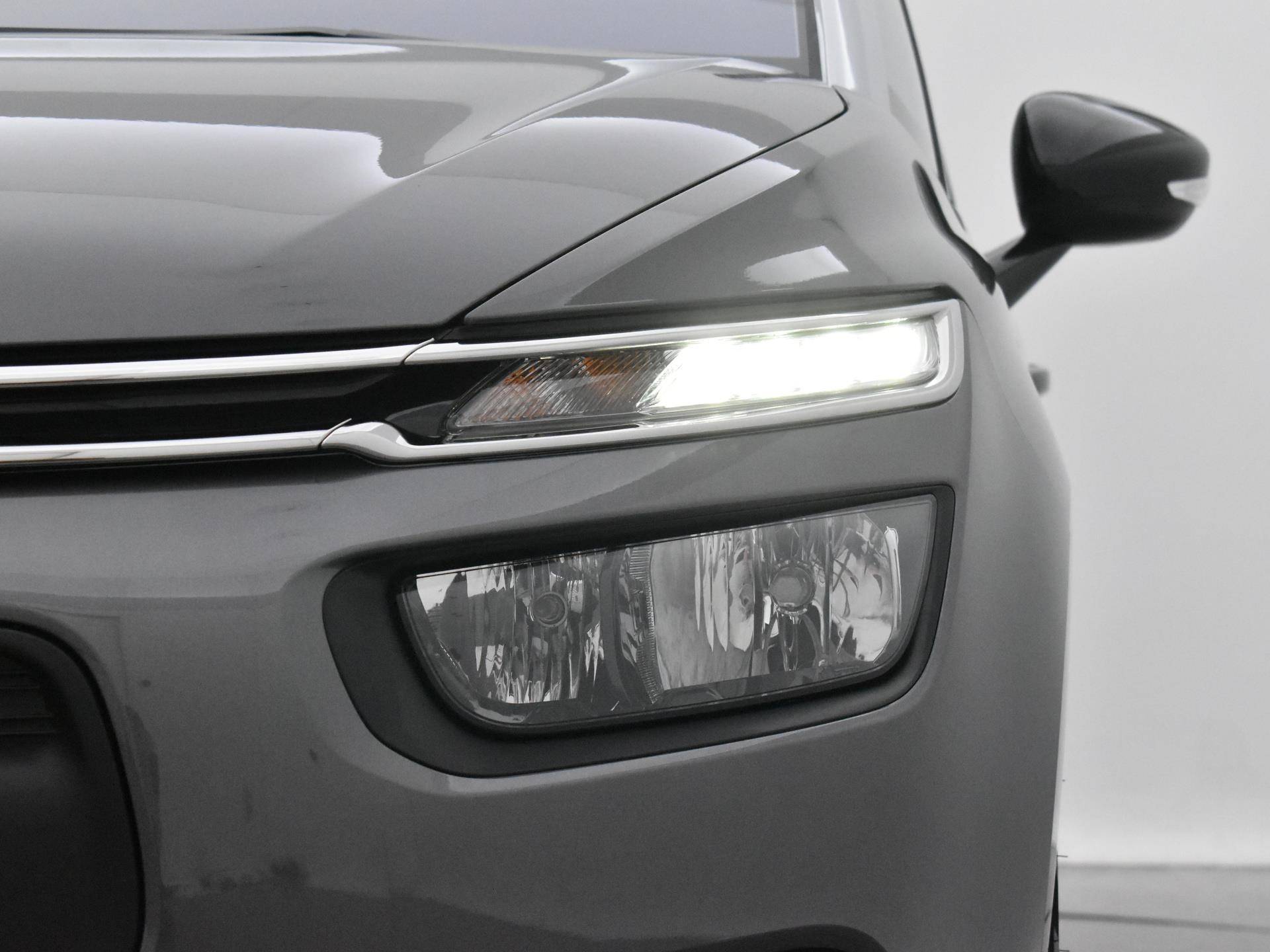 Citroën Grand C4 Spacetourer Shine 130pk Automaat | Navigatie | Glazen Paroramdak | Camera | Handsfree Achterklep | - 27/35