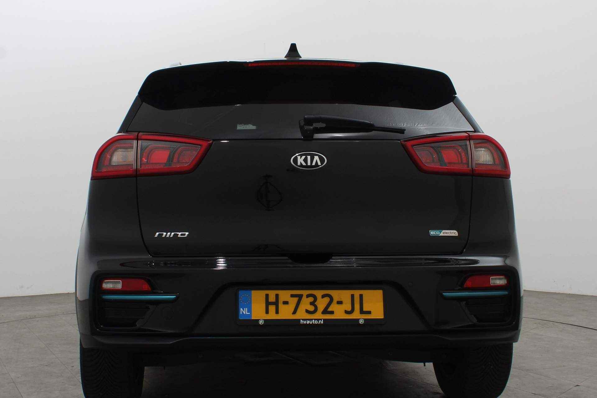 Kia e-Niro 204PK EXECUTIVELINE 64 KWH | Leer | Stoelverwarming/Ventilatie - 26/45