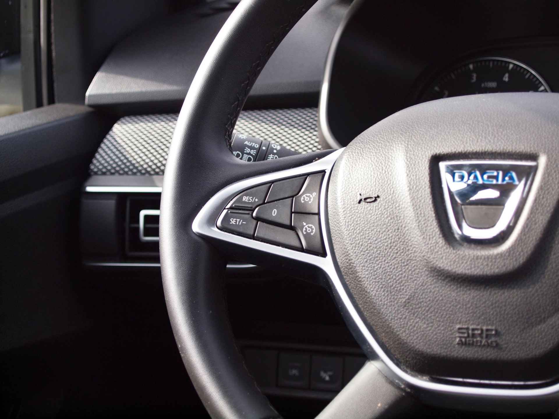 Dacia Jogger 1.0 TCe 100 Bi-Fuel Extreme 5p. LPG | Airco | Bluetooth | Cruise Control | - 15/27